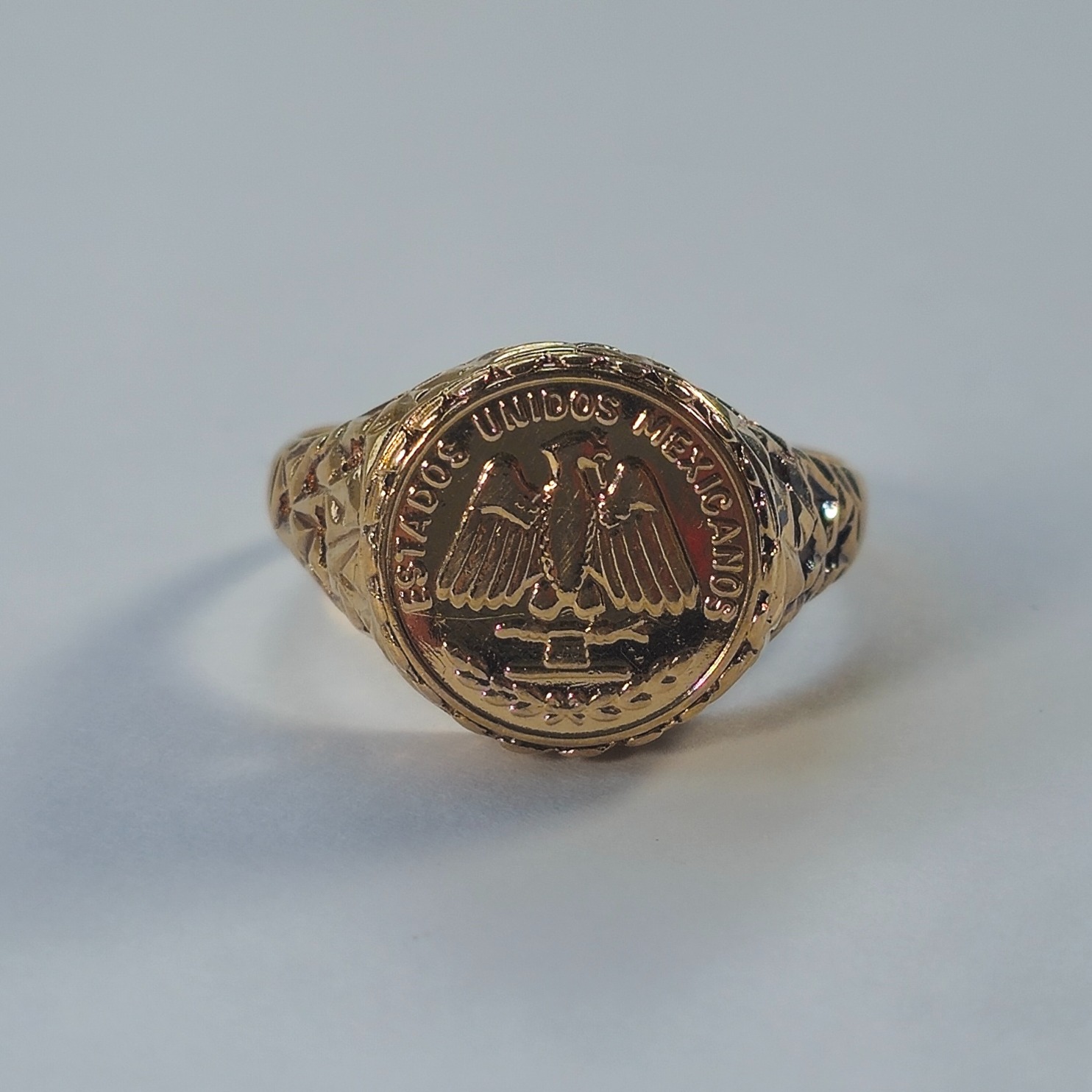 Product photo for 9ct Gold Estados Unidos Mexicanos Eagle Coin Ring Size S