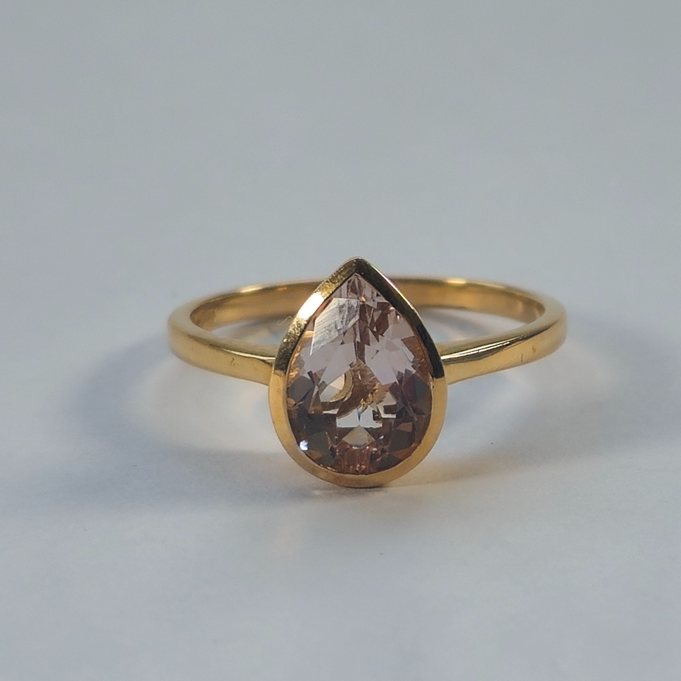 Product photo for 9ct Gold 1.70ct Madagascar pear-shaped Morganite Ring