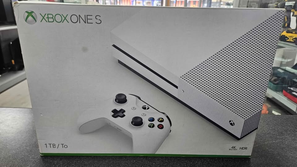 Product photo for XBOX ONE S 1TB Inc CONTROLLER