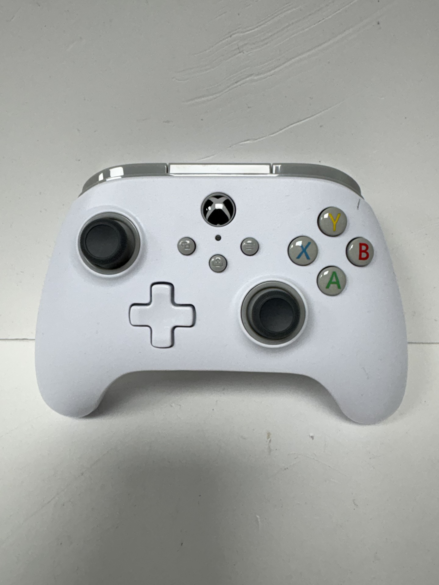 Product photo for POWER A POWER A CONTROLLER WIRED WHITE UNBOXED