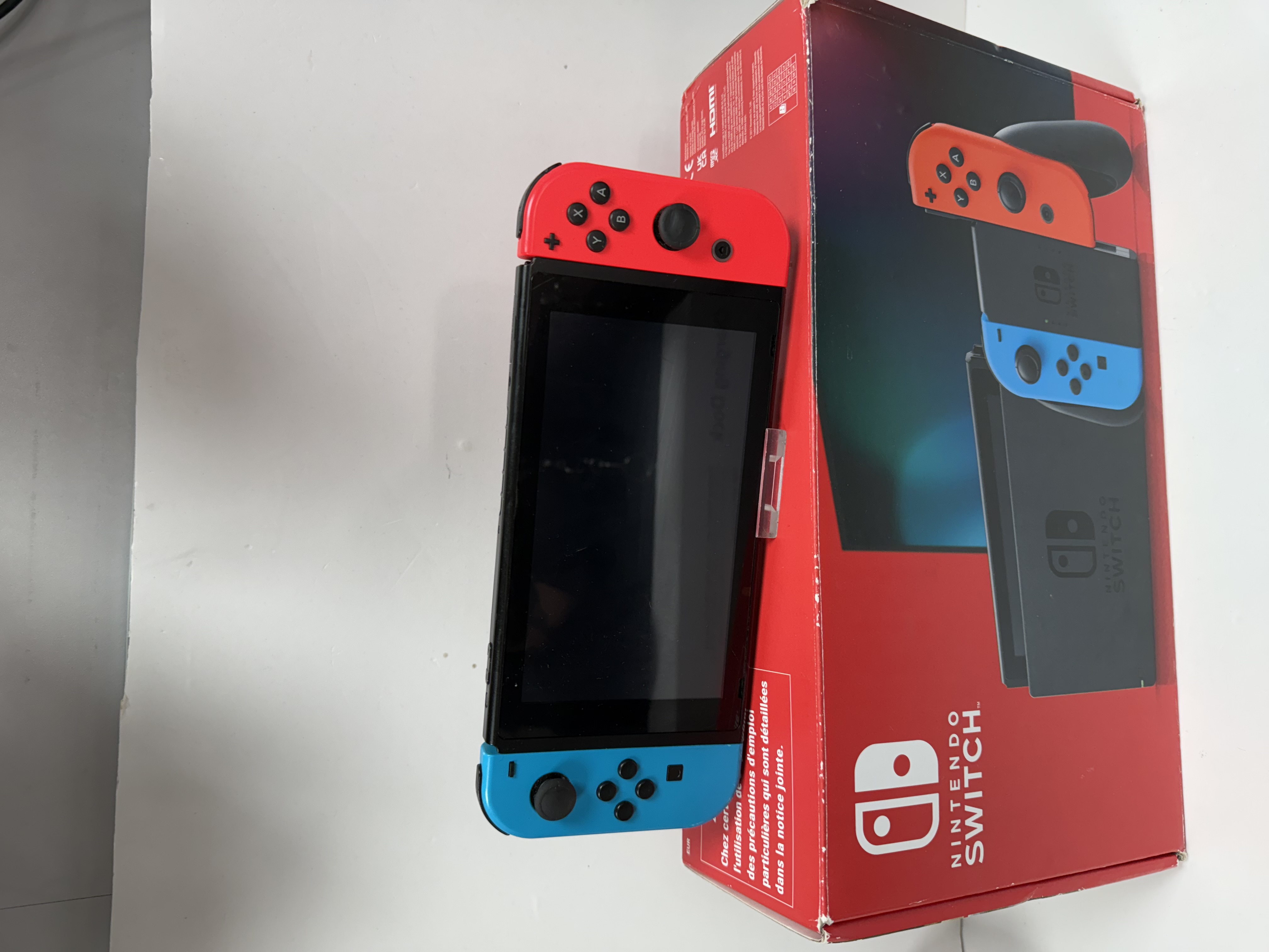 Product photo for NINTENDO SWITCH BOXED