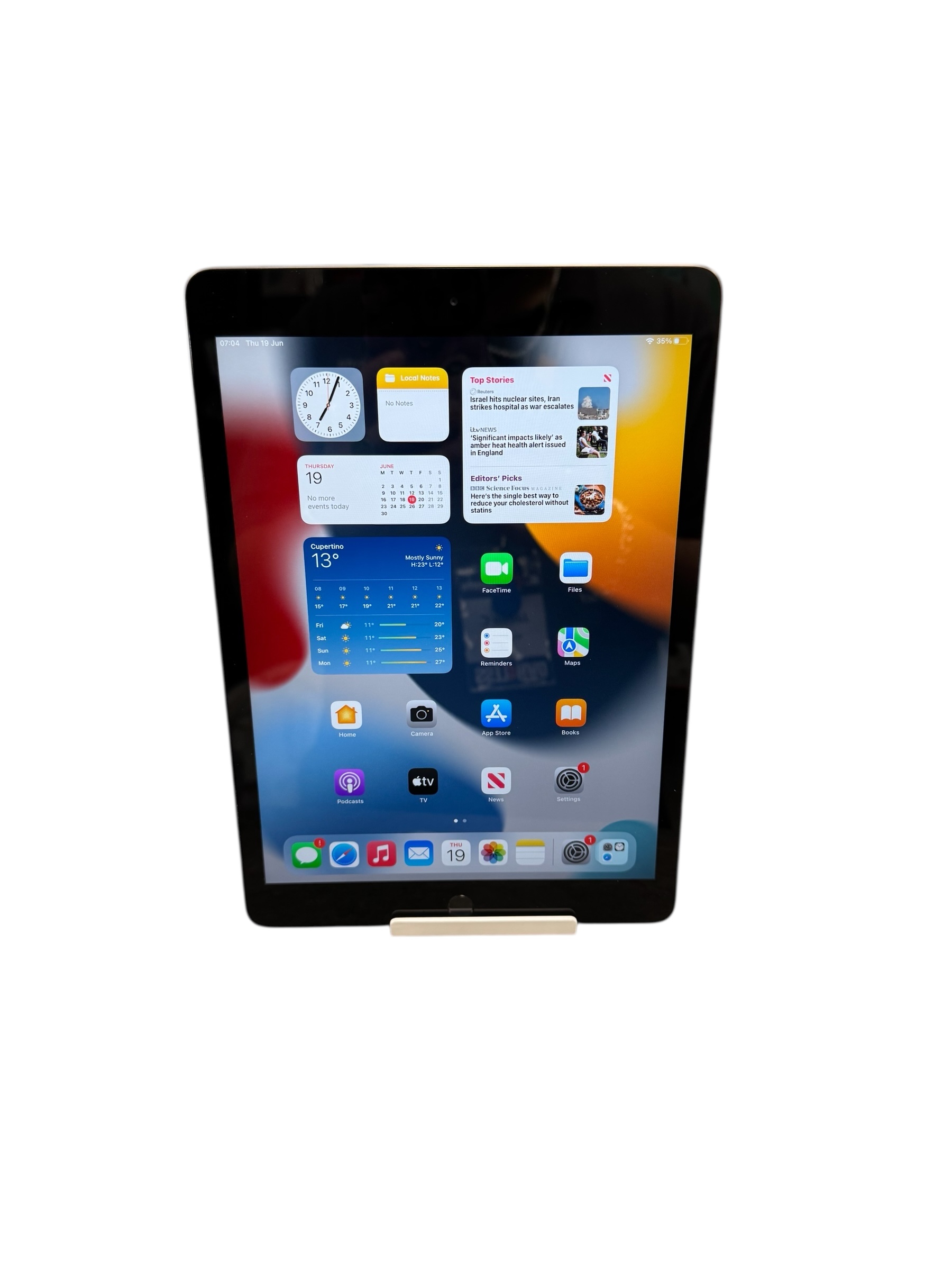 Product photo for Apple iPad 7th Gen (A2197) 10.2