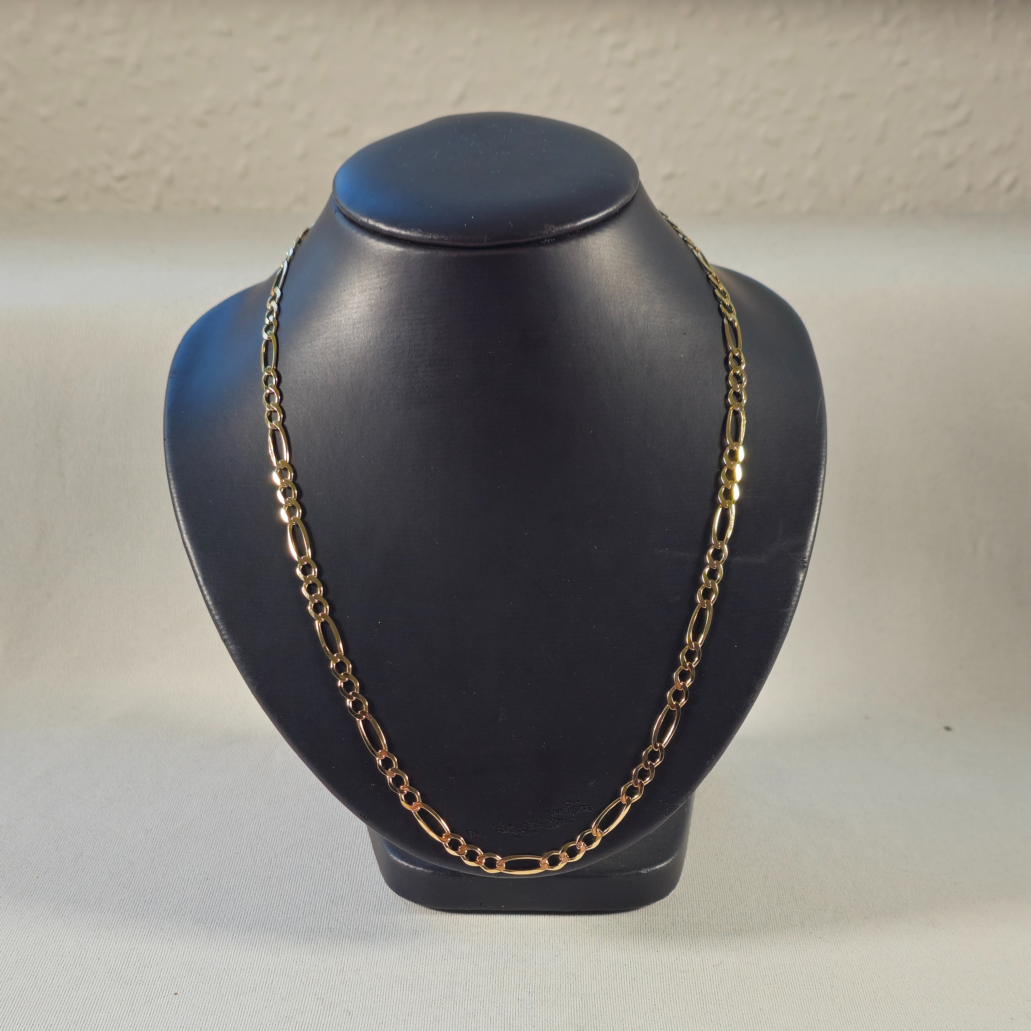 Product photo for 9ct Gold Figaro Chain 18.3