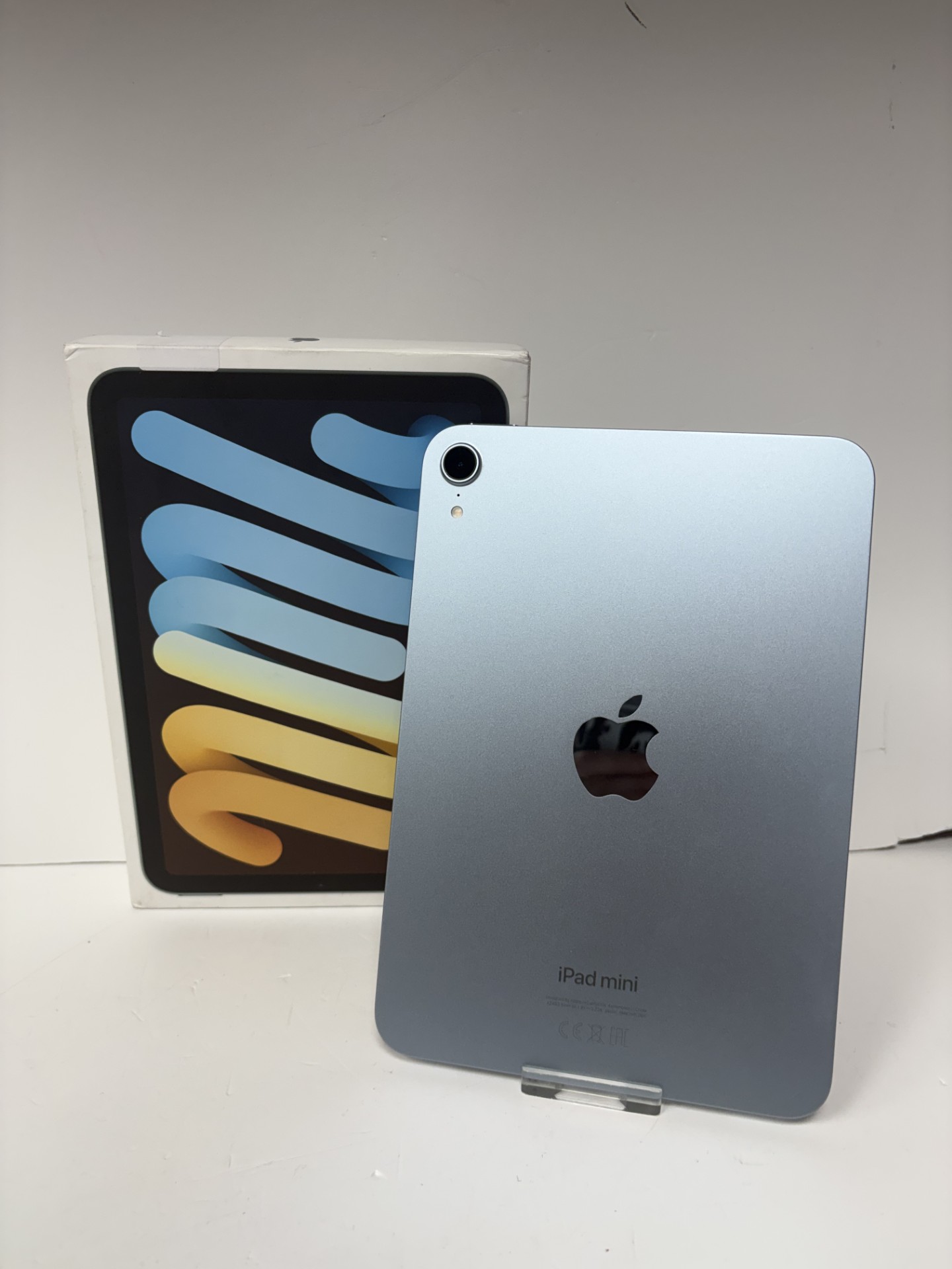 Product photo for APPLE IPAD MINI 7 2024 A17 PRO 128GB WIFI ONLY BLUE BOXED
