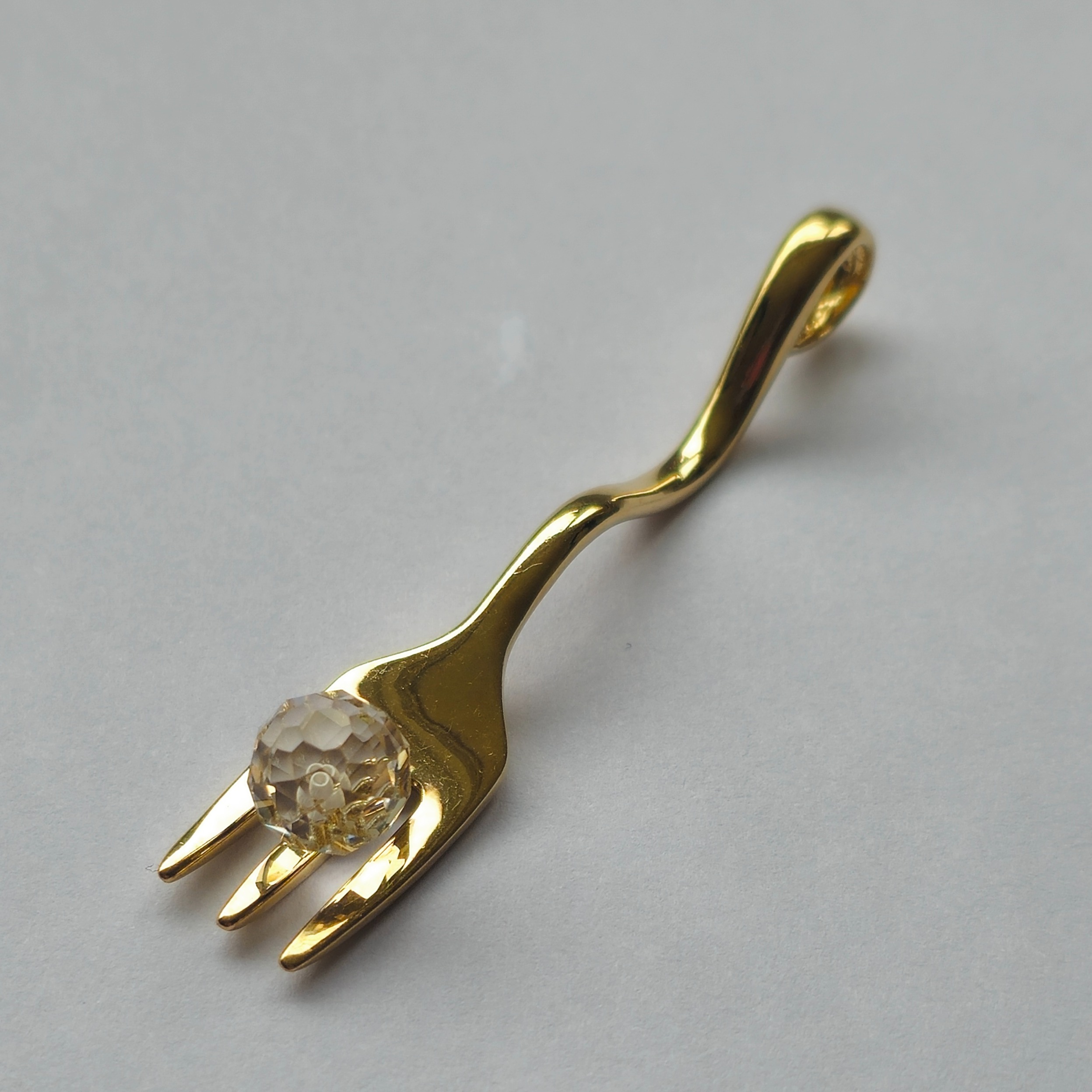 Product photo for 9ct Gold Fork Pendant