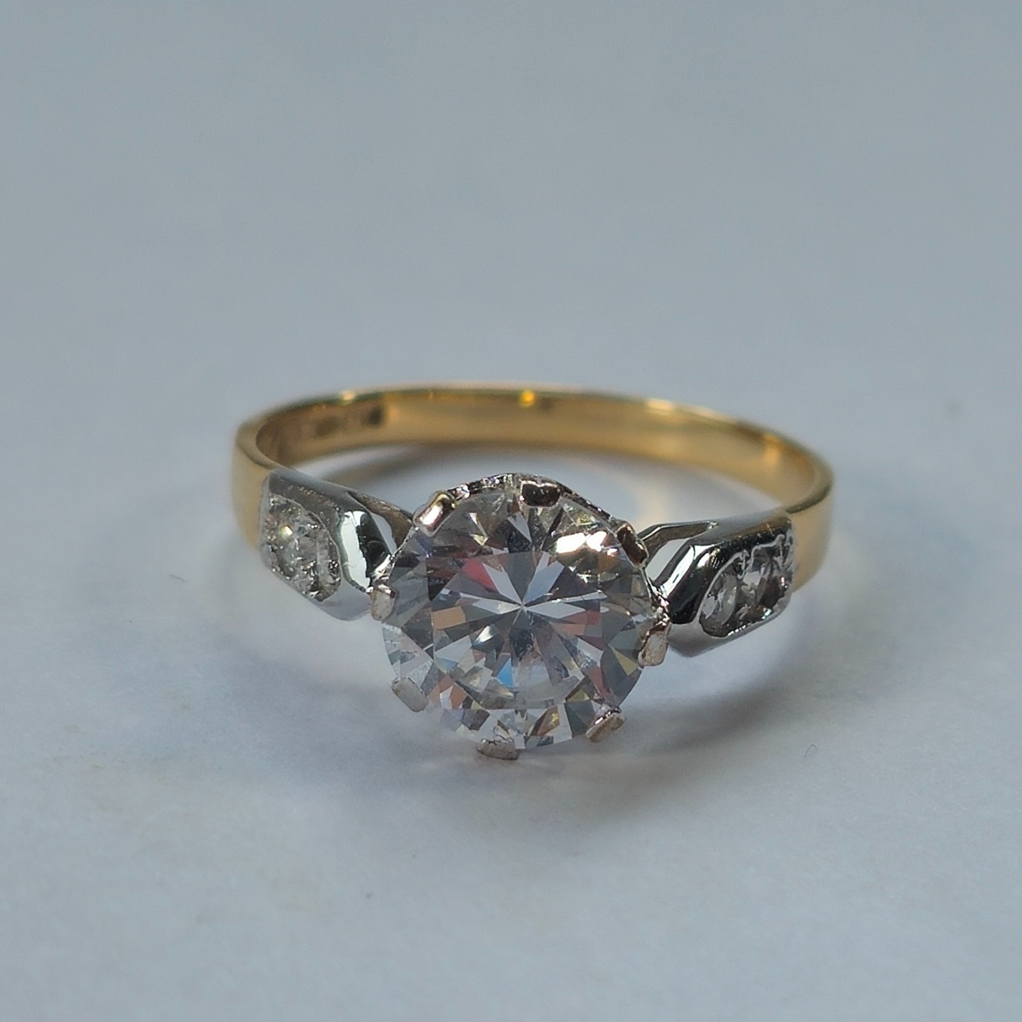 Product photo for 9ct Gold 8 Claw *CZ* Solitaire Style Vintage Engagement Ring Size L1/2