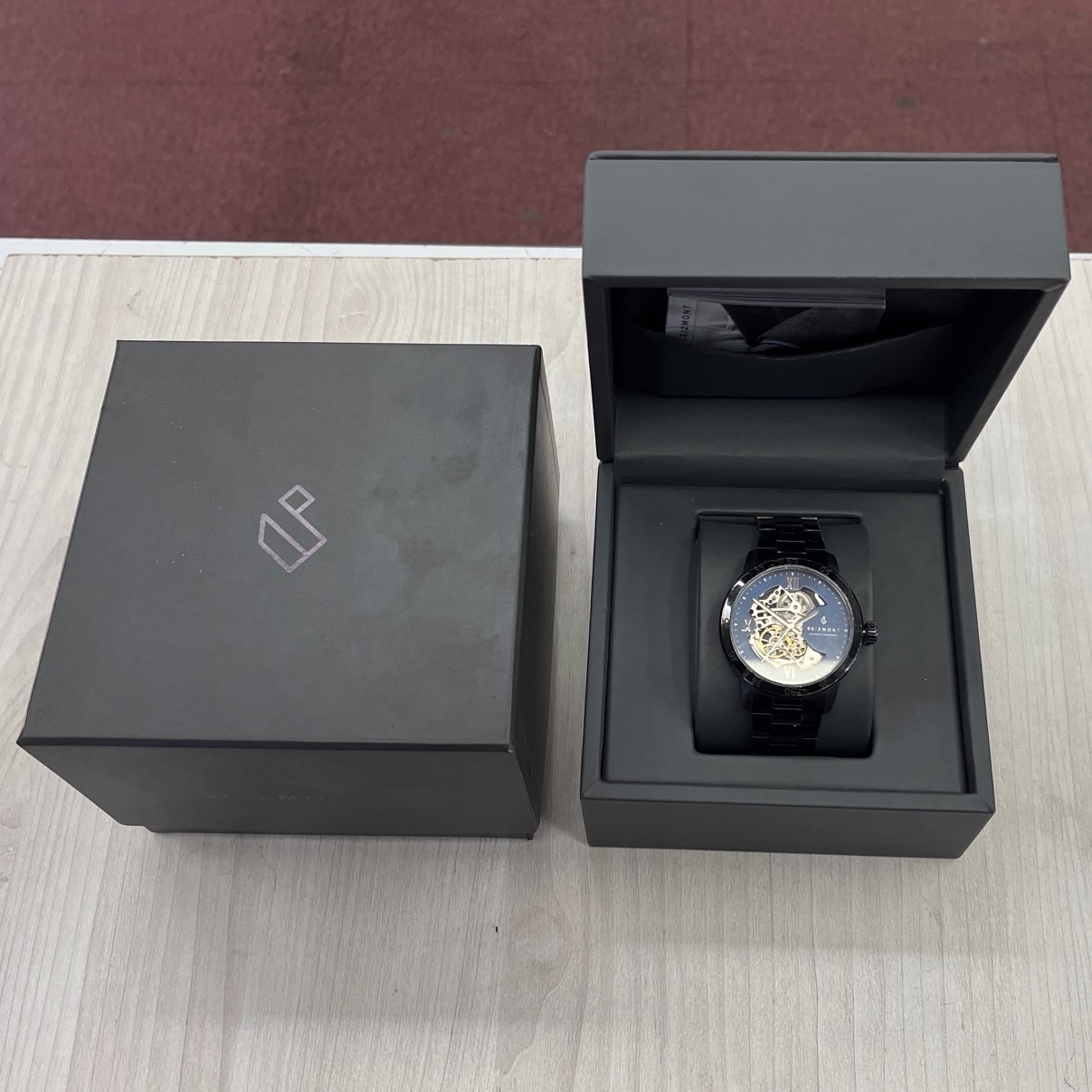 Product photo for Seizmont Gents Watch