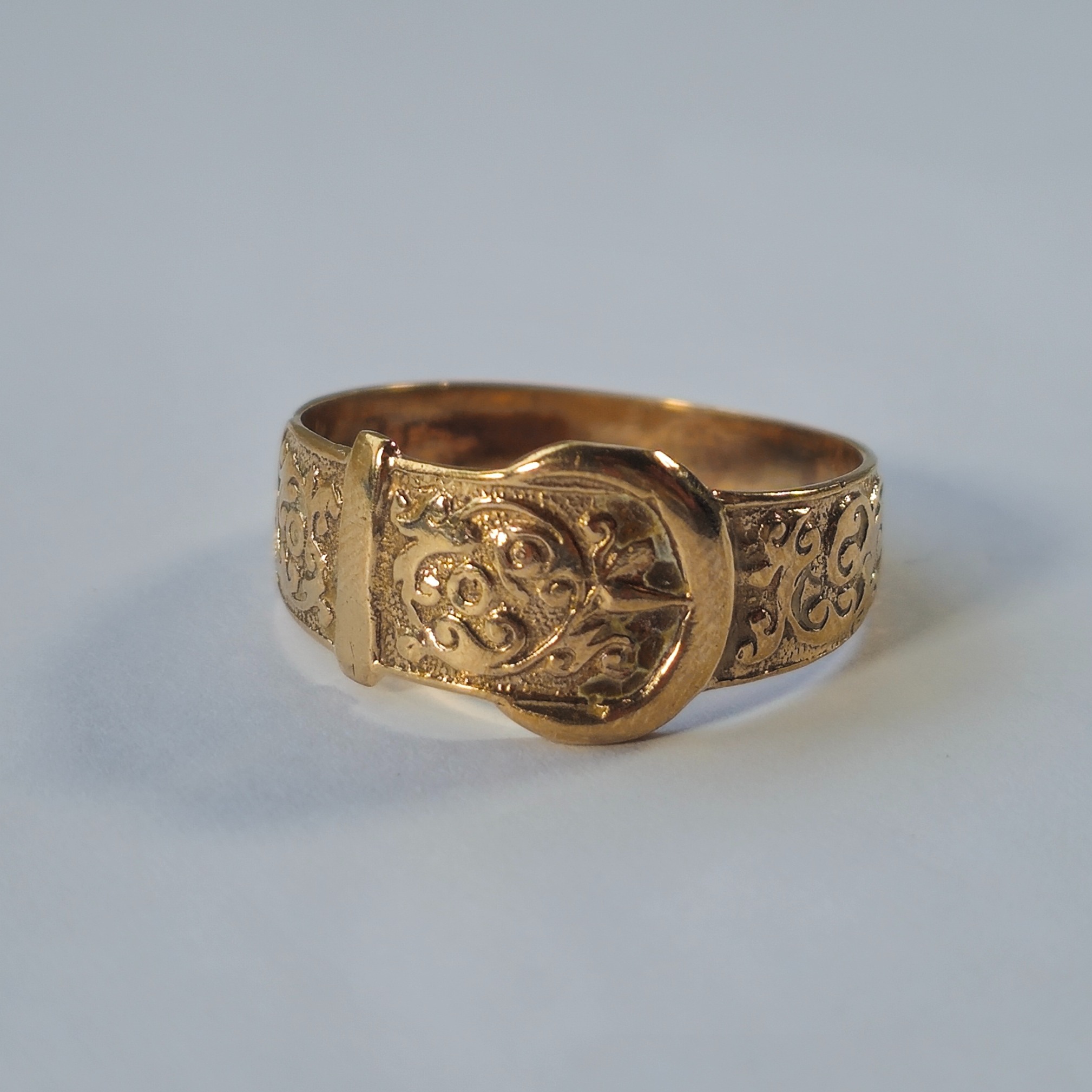 Product photo for 9ct Gold Buckle Ring T1/3