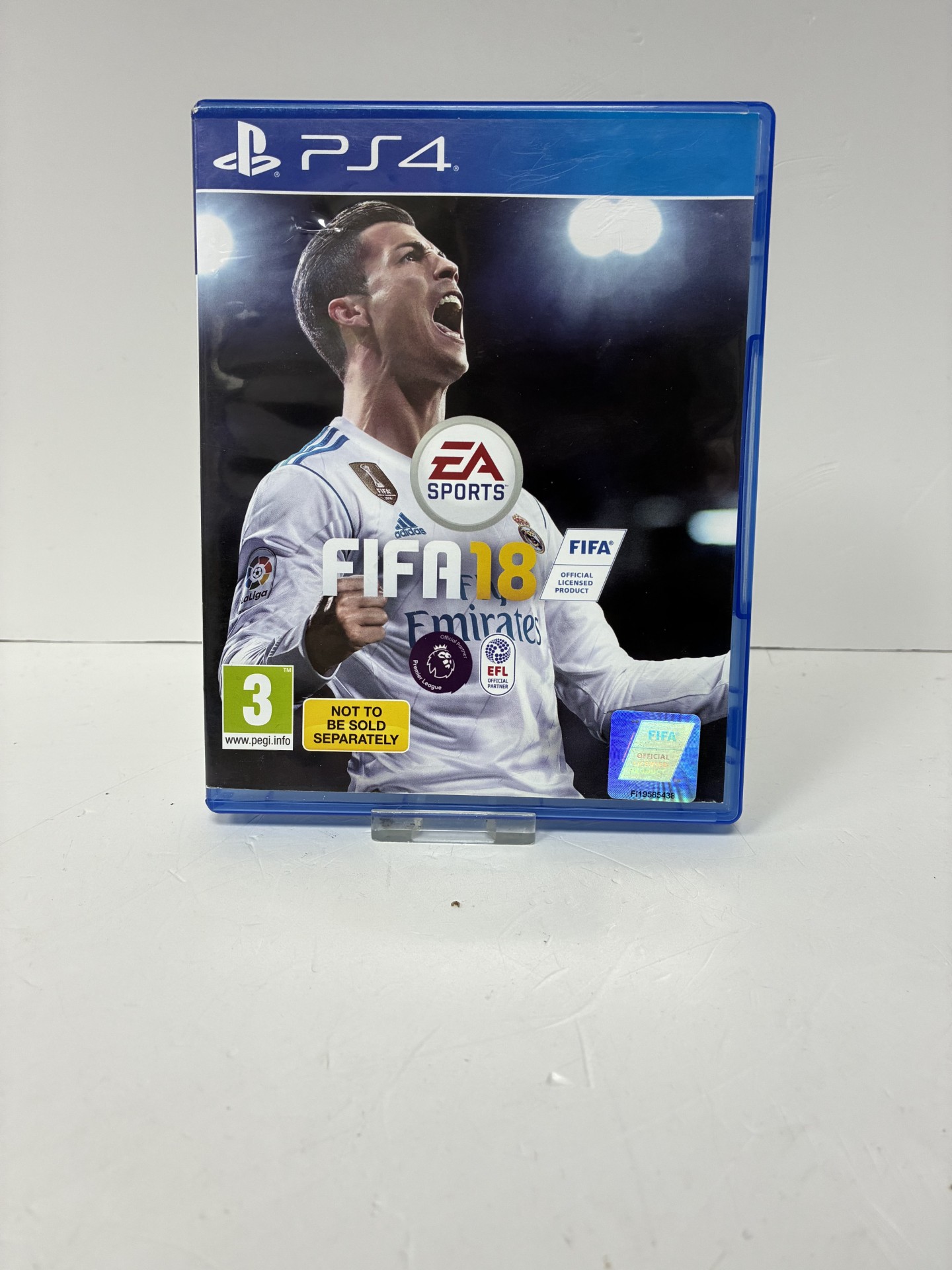 Product photo for fifa 18 ps4 game