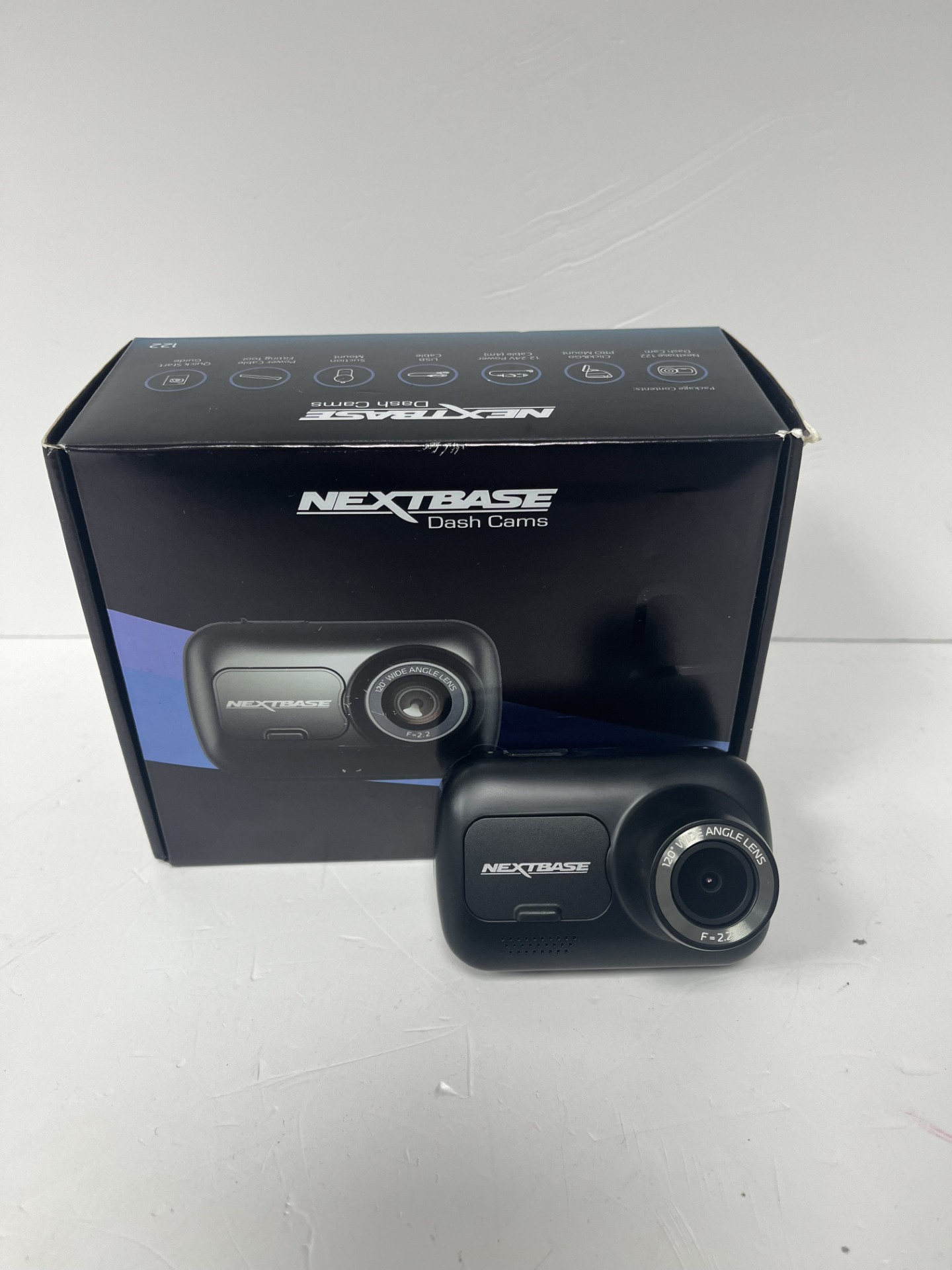 Product photo for nextbase dash cams 122 boxed