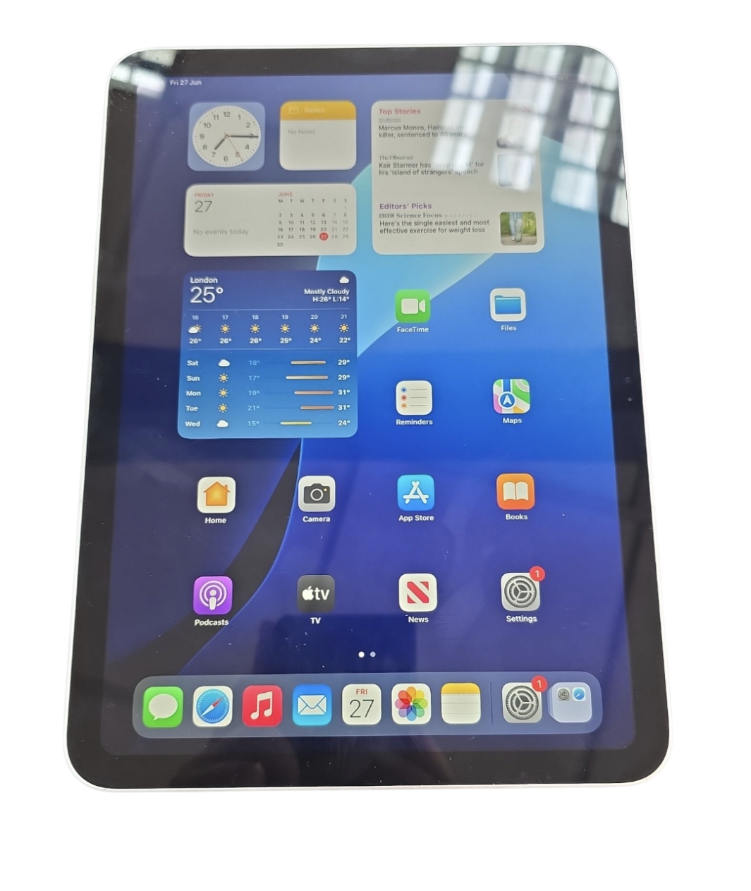 Product photo for iPad 10th Gen 256GB Wi-Fi *SALE - WAS £329.99*