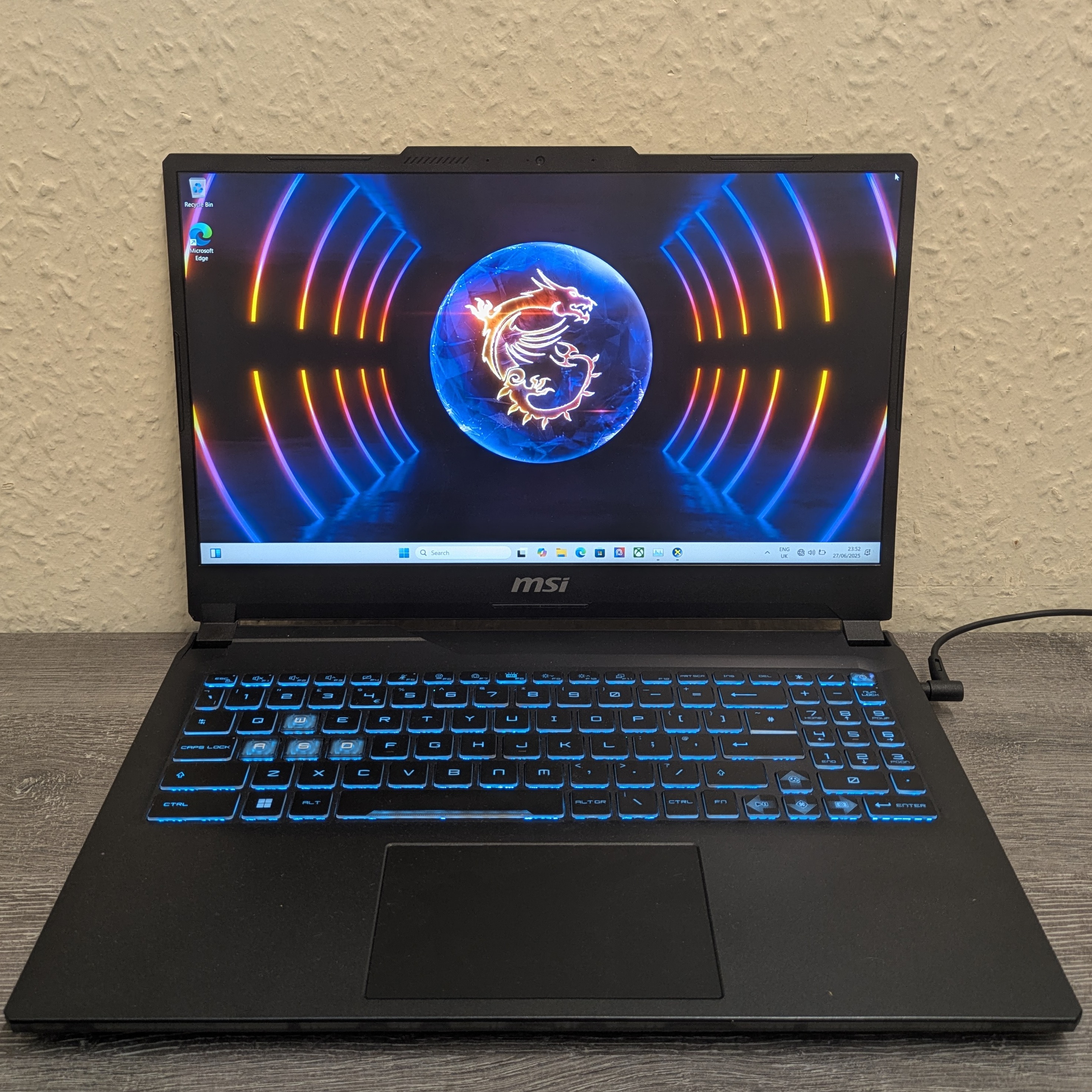 Product photo for MSI CYBORG WINDOWS 11 / 512GB SSD 16GB CORE i7-12TH GEN GEFORCE RTX 4060