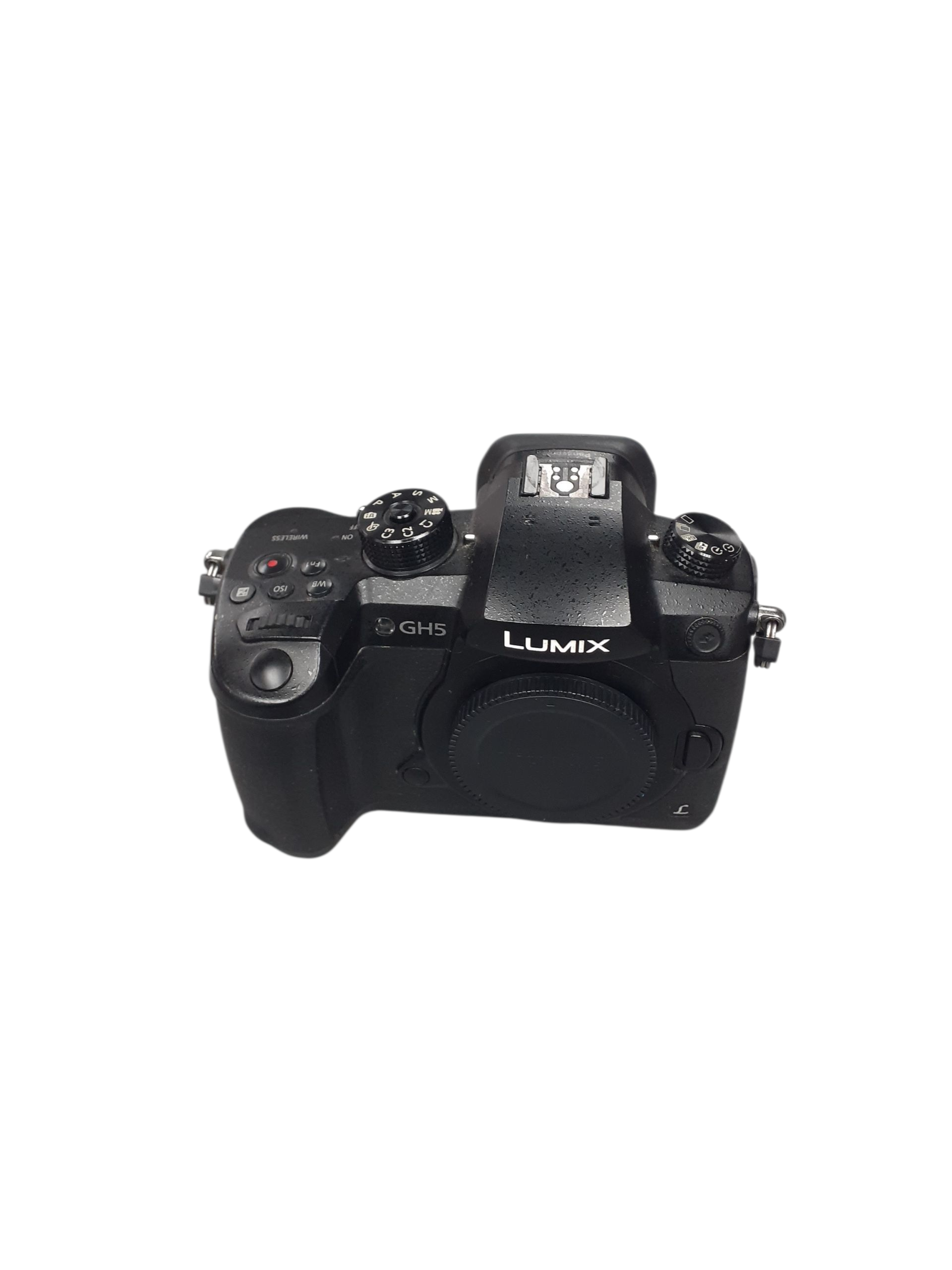 Product photo for Panasonic Lumix GH5