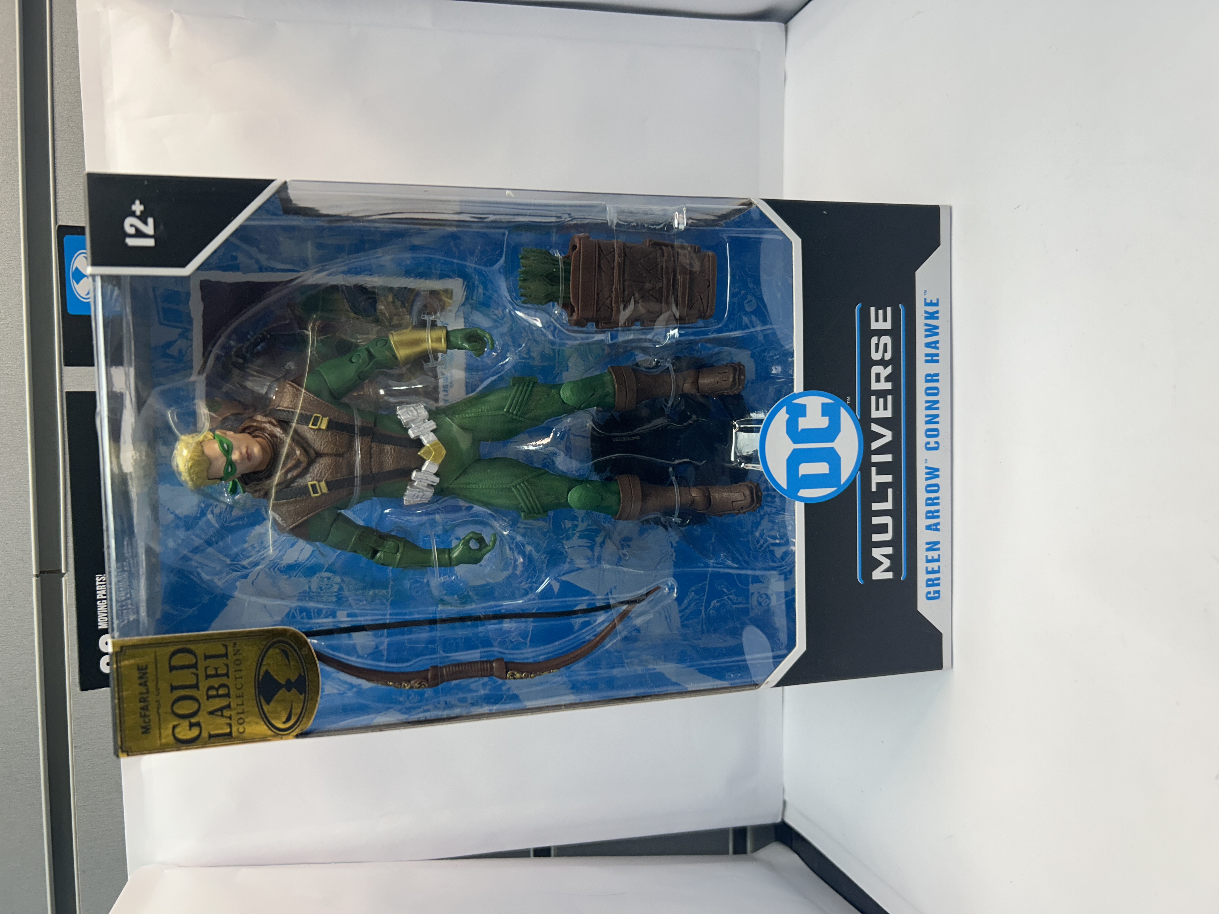 Product photo for dc multiverse dc multiverse green arrow connor hawke