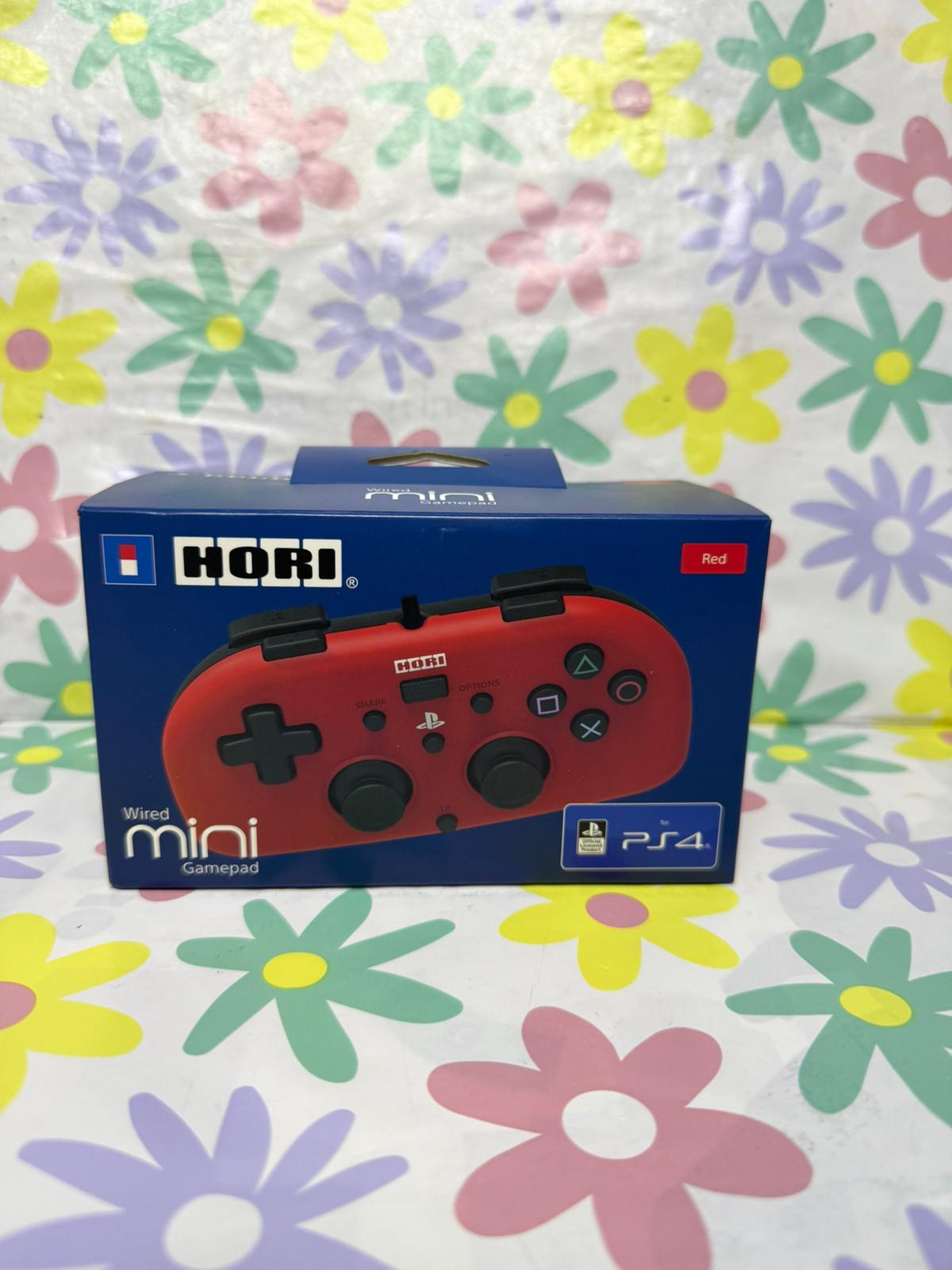 Product photo for HORI WIRED MINI GAMEPAD
