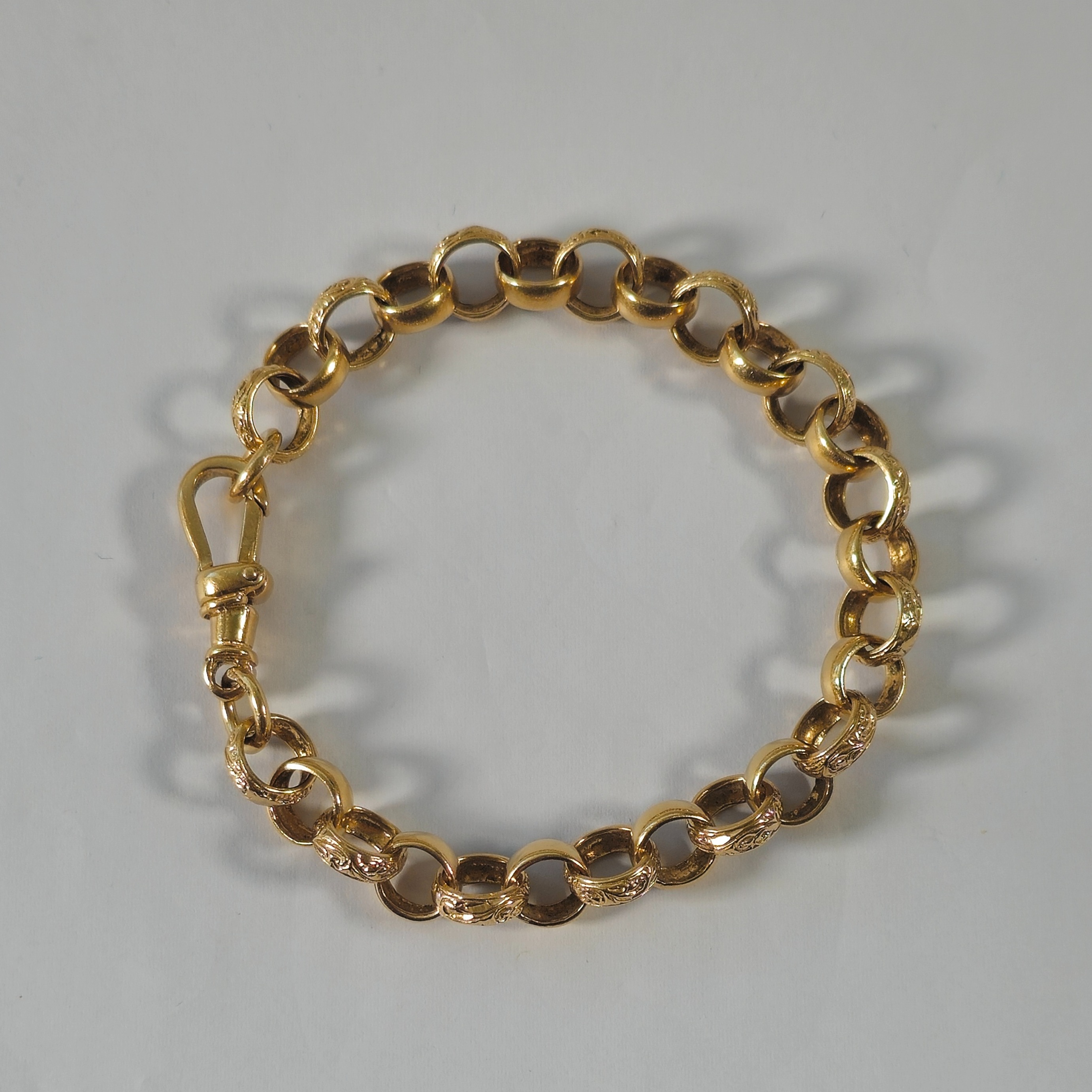 Product photo for 9ct Gold Belcher Bracelet 7.2