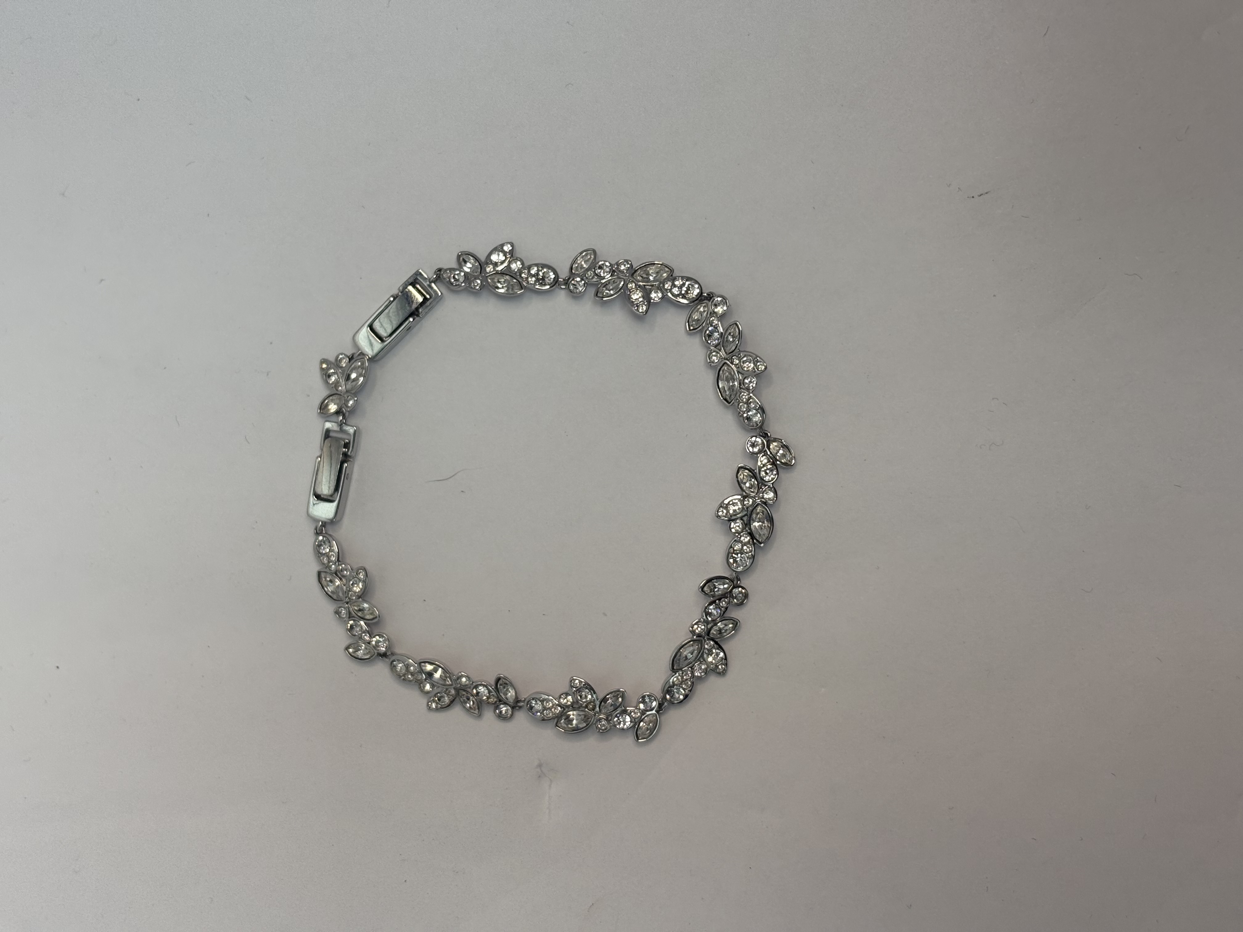 Product photo for Silver Leaf Bracelet - Unboxed