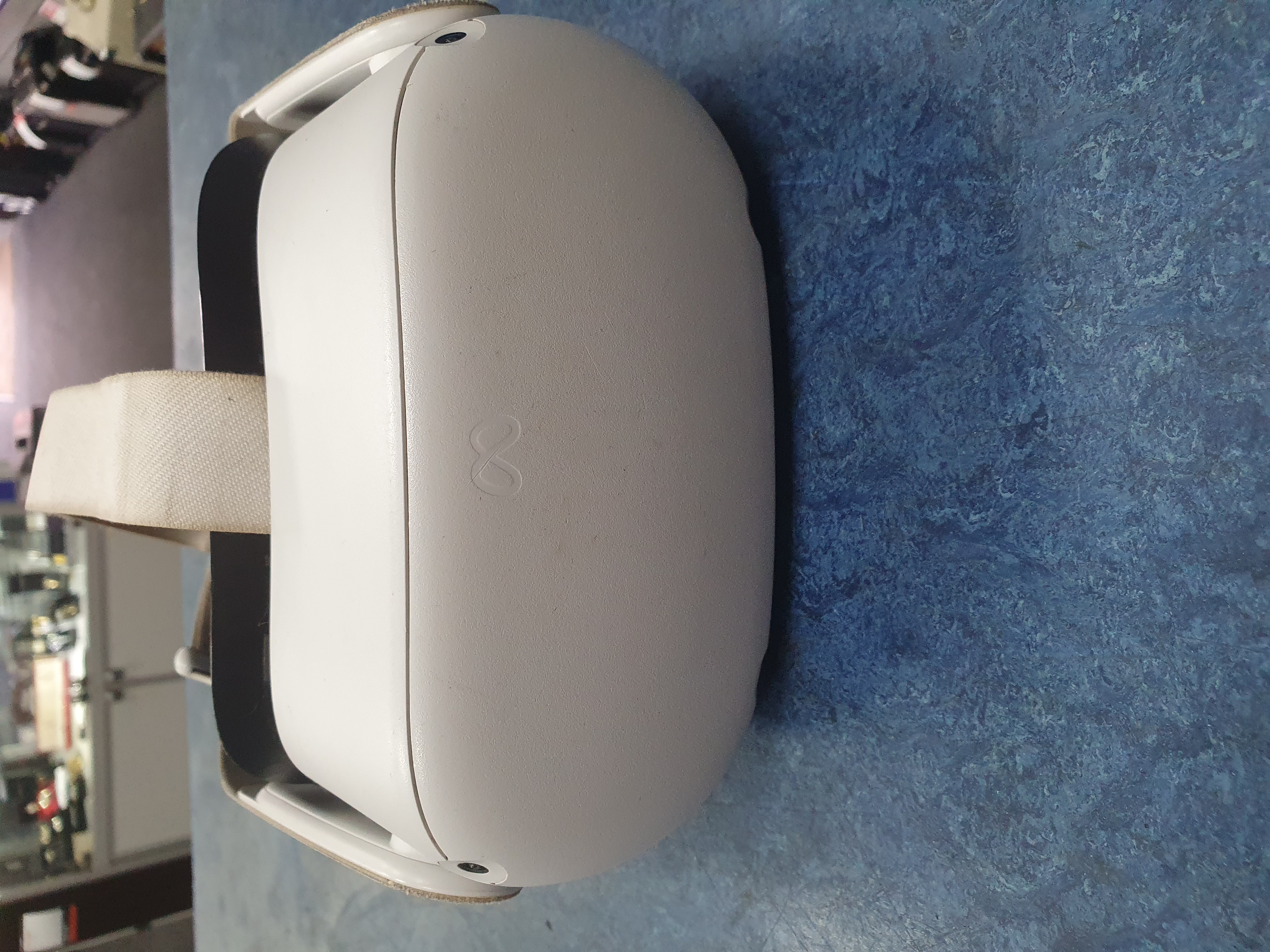 Product photo for Metaquest  Oculus Quest 2 64GB Controllers Unboxed