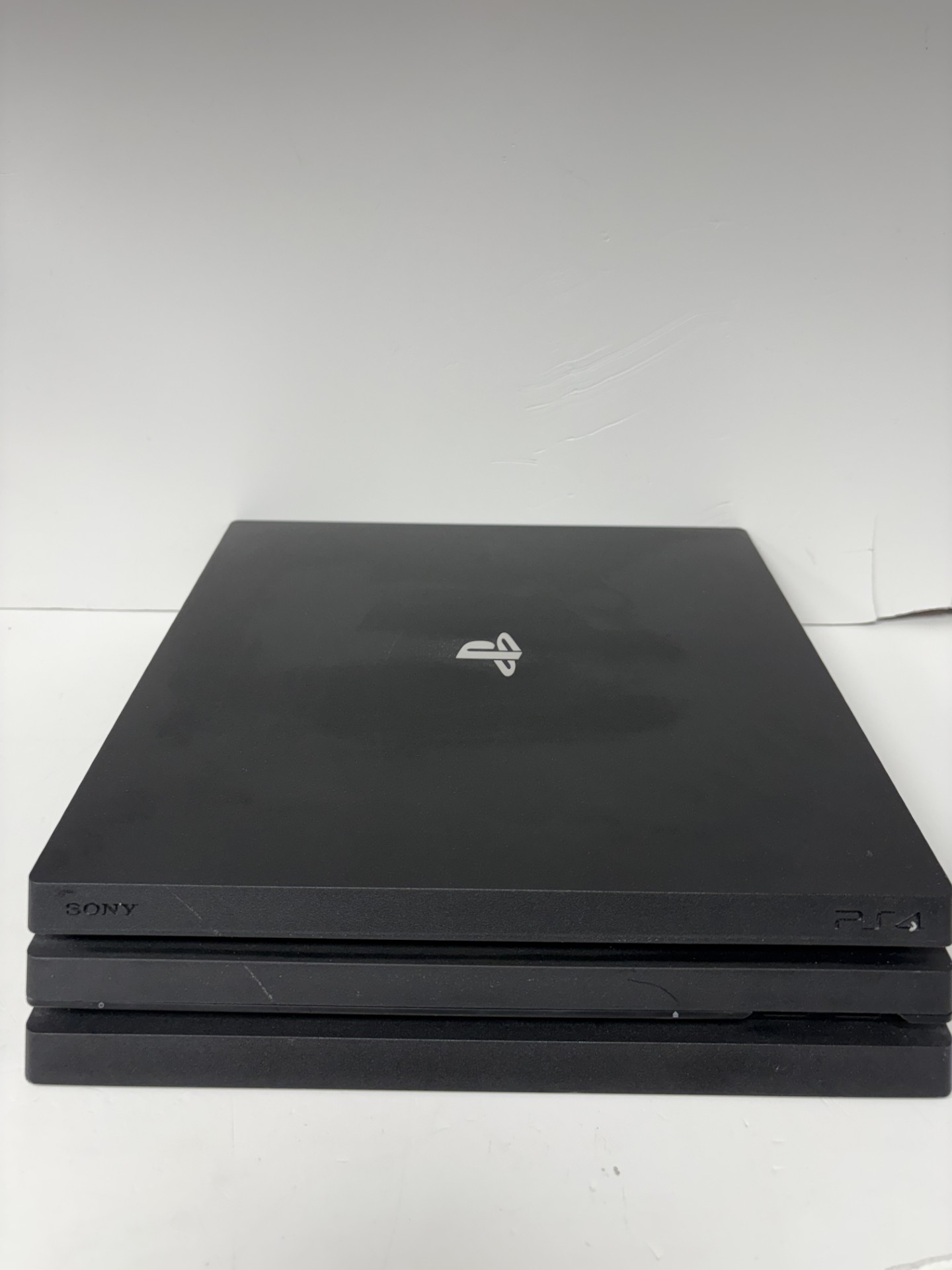 Product photo for SONY PlayStation 4 pro 812gb black unboxed