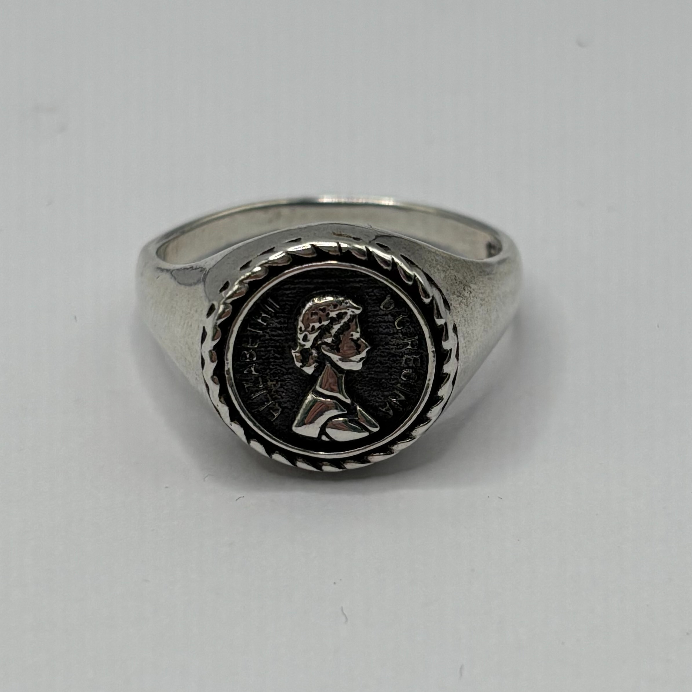 Product photo for Brand New 6.45g 925 Silver Lady Coin Ring