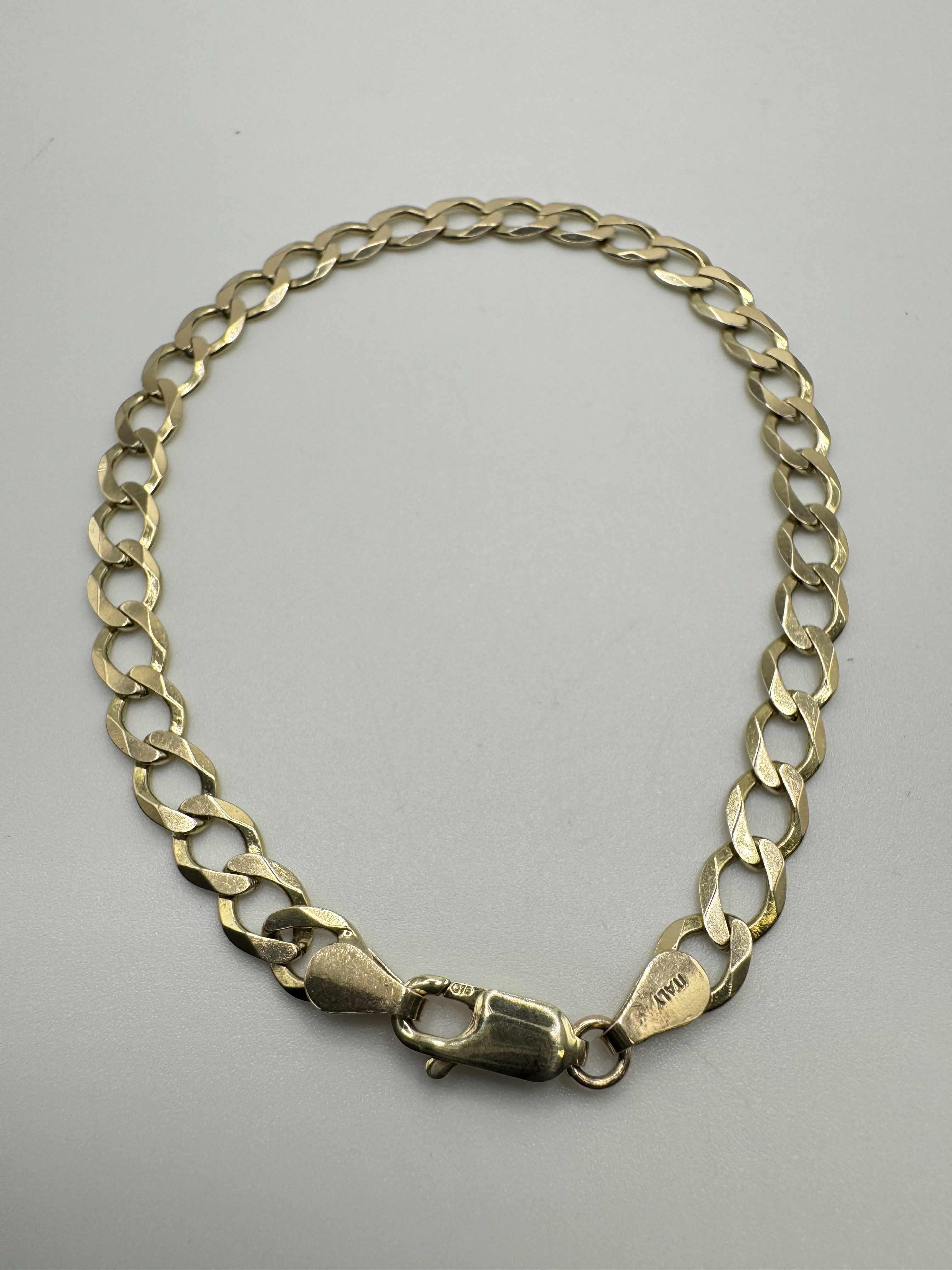 Product photo for 9ct Curb Bracelet