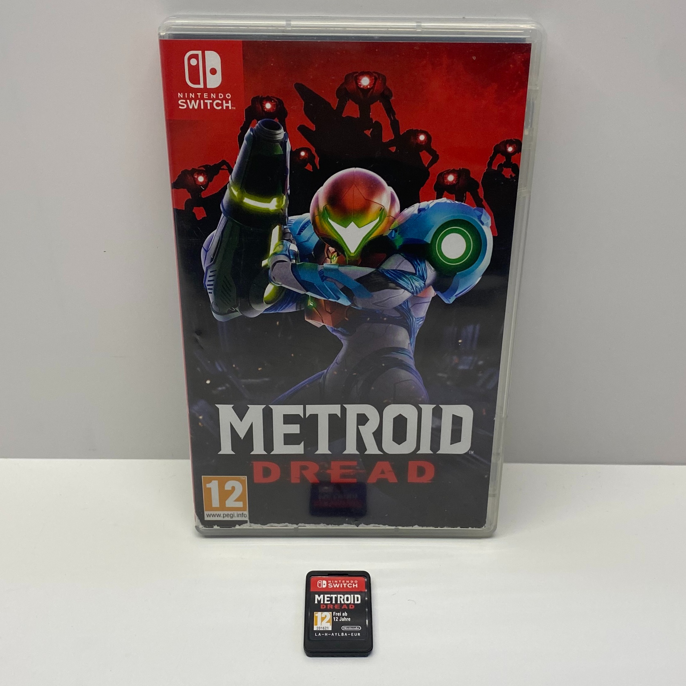 Product photo for Metroid Dread for Nintendo Switch