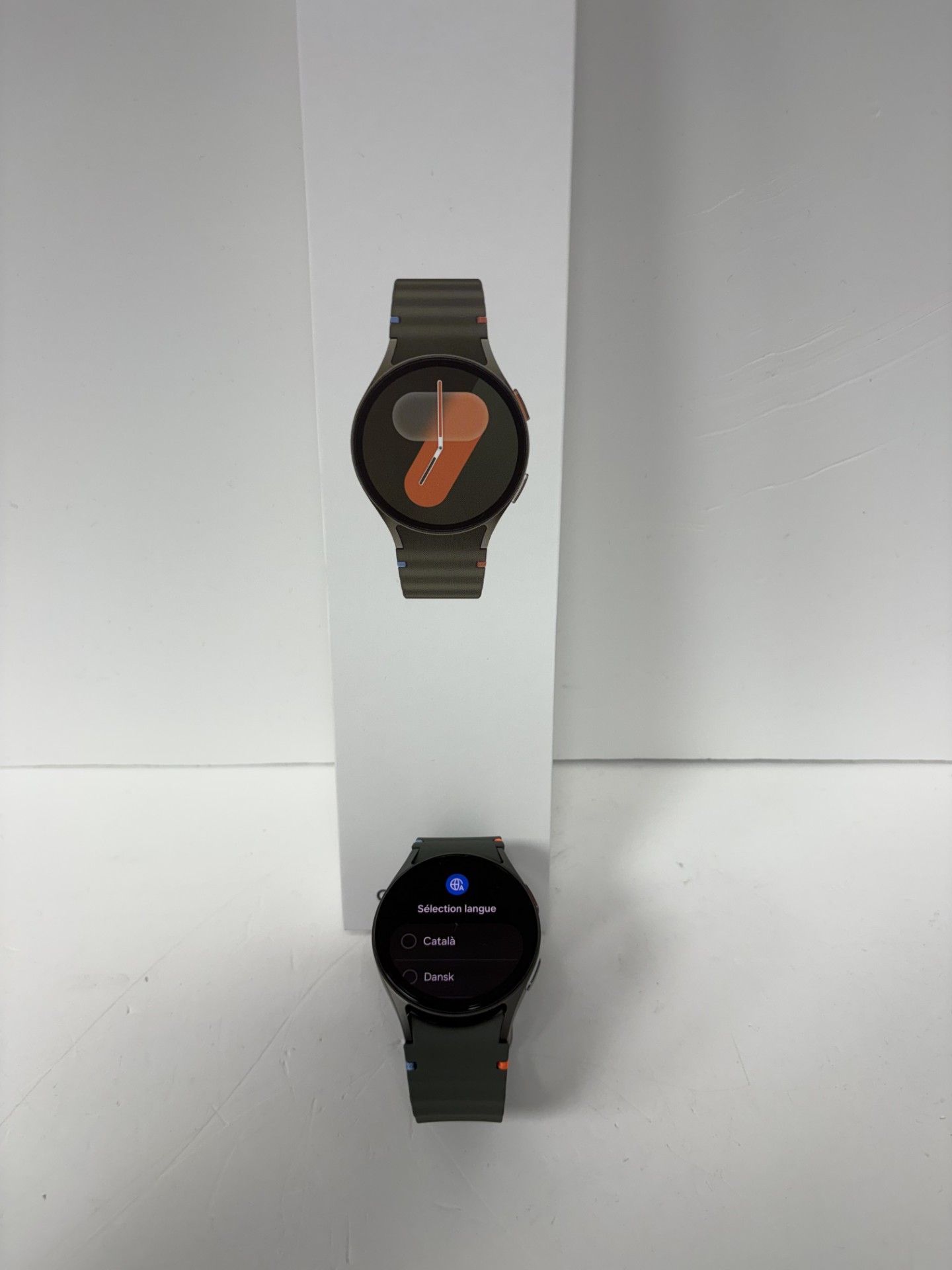 Product photo for SAMSUNG Samsung galaxy watch 7 40mm green boxed