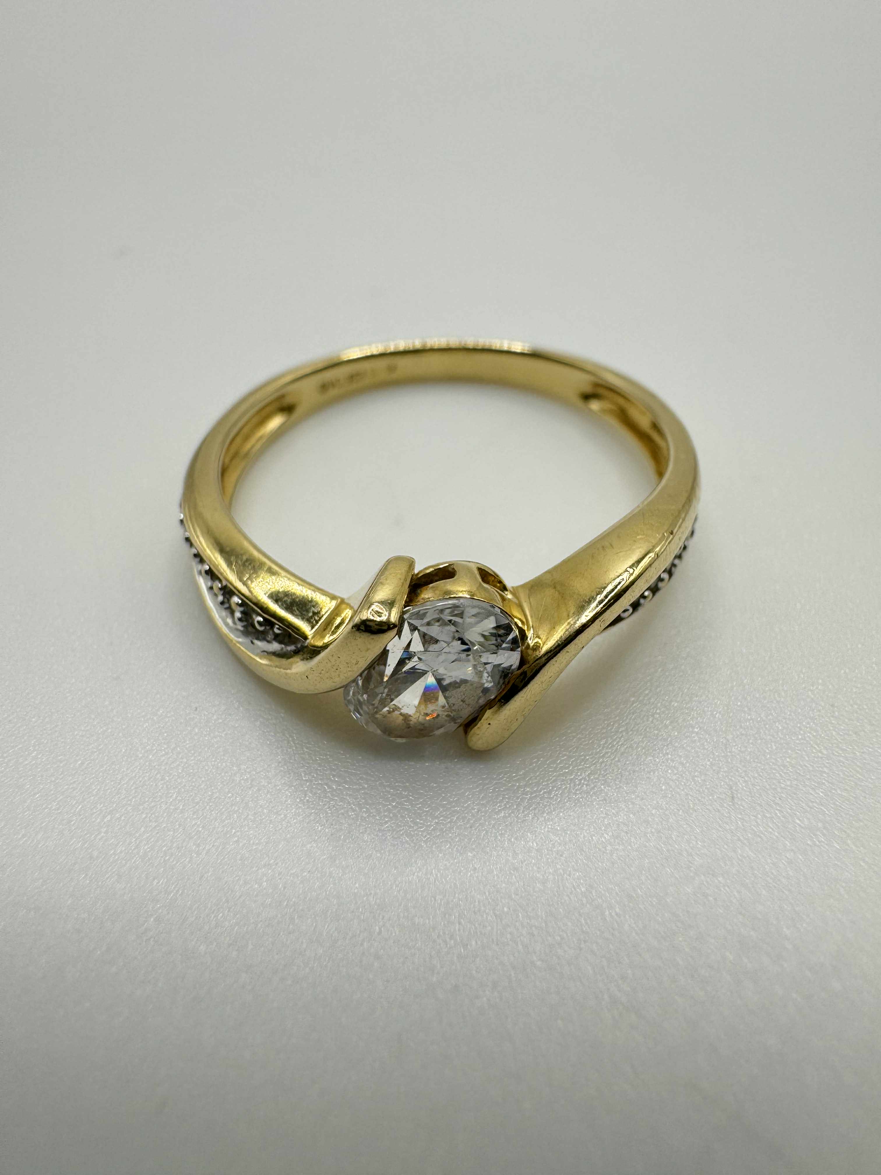 Product photo for 14ct Large Clear Stone Ring