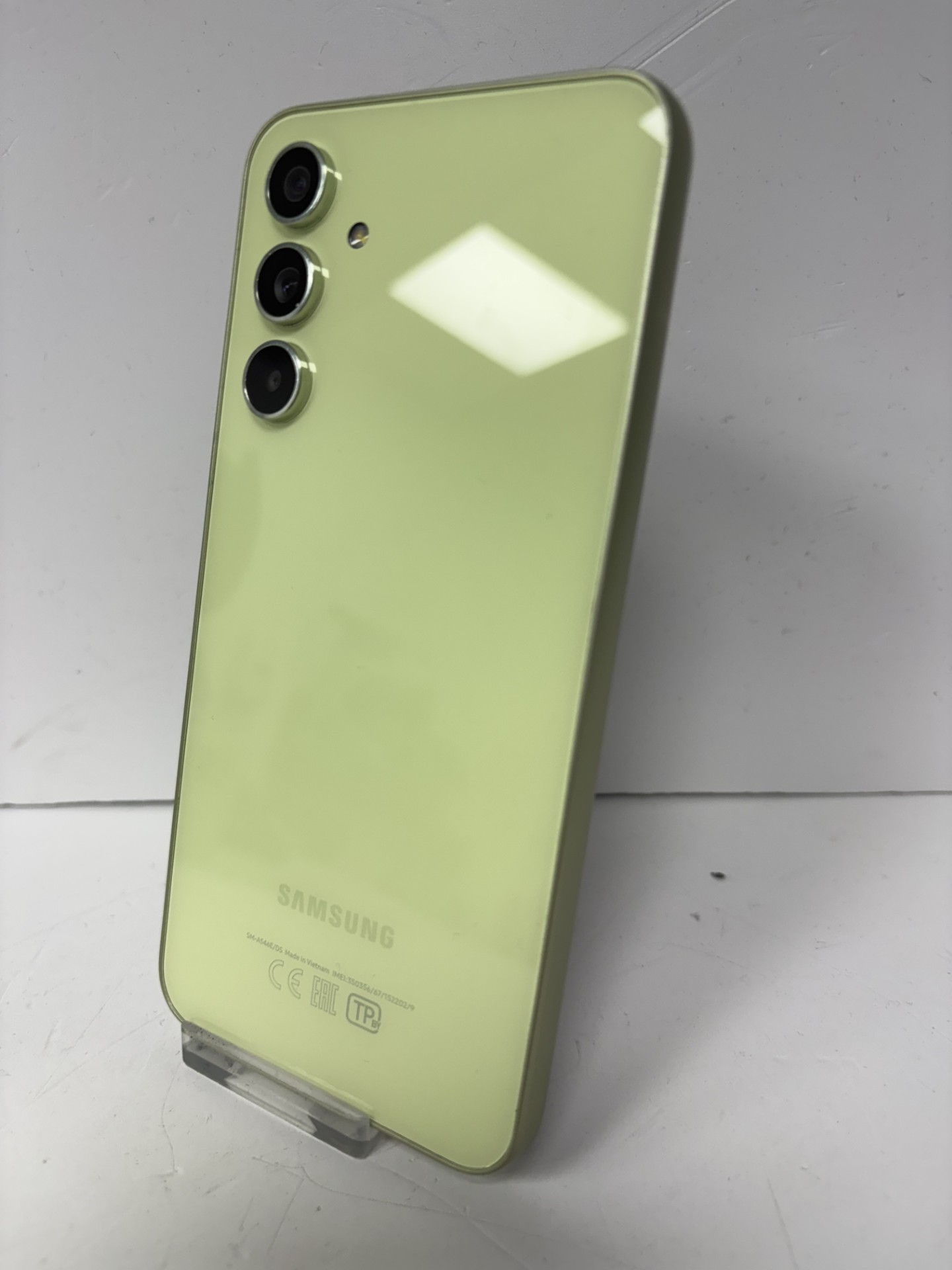 Product photo for samsung galaxy a54 5g GREEN unlocked unboxed