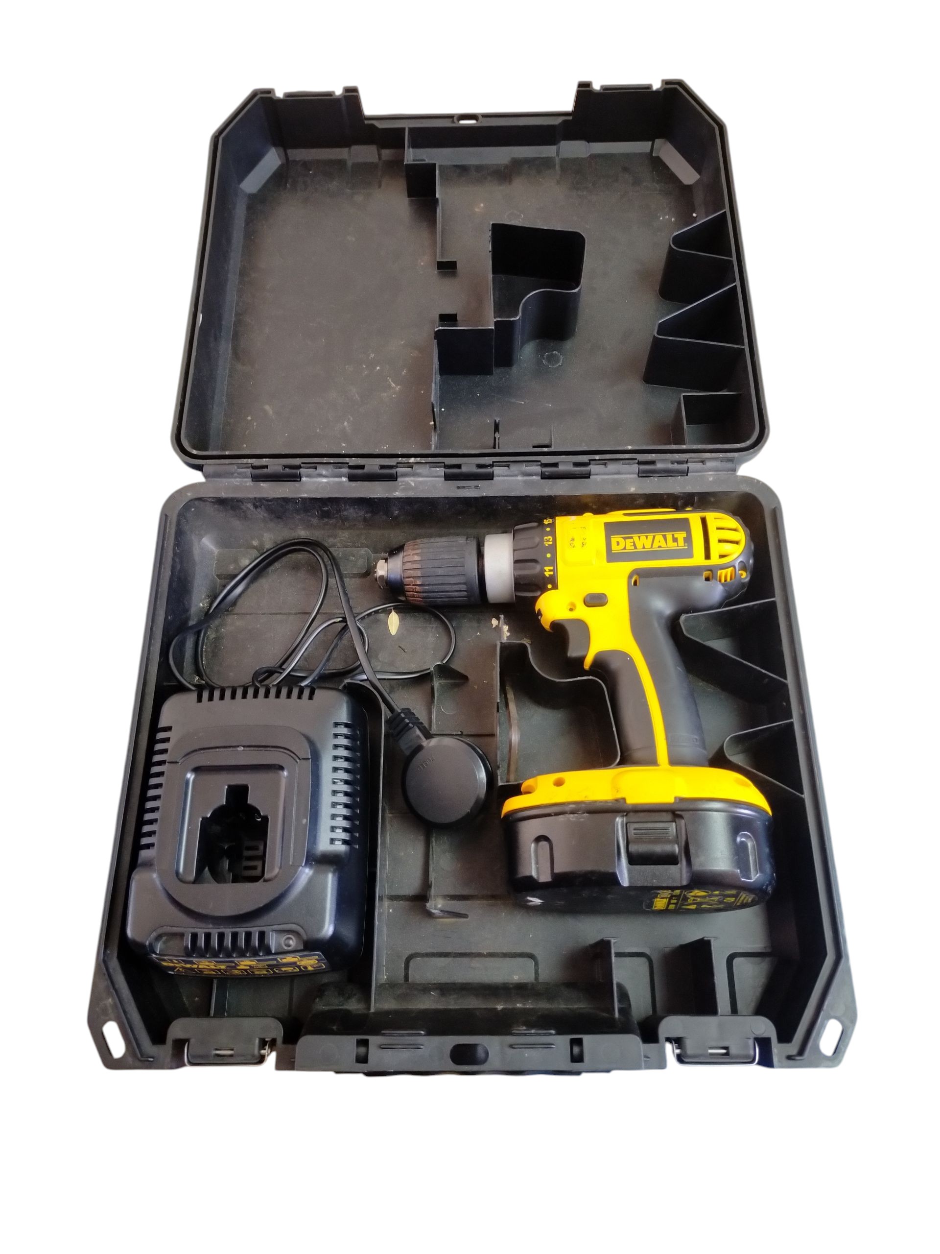 Product photo for Dewalt DC725 Cordless Drill Set (Comes with Case and Charger +18v Battery)
