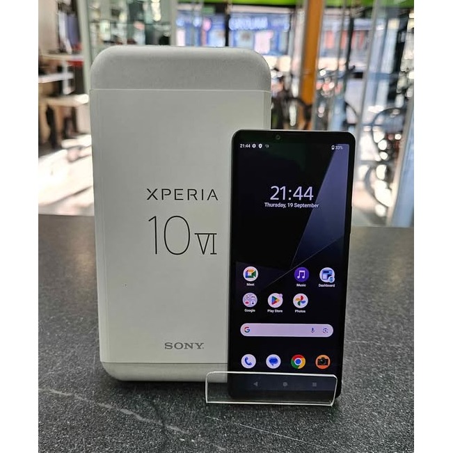 Product photo for Sony Xperia 10-6