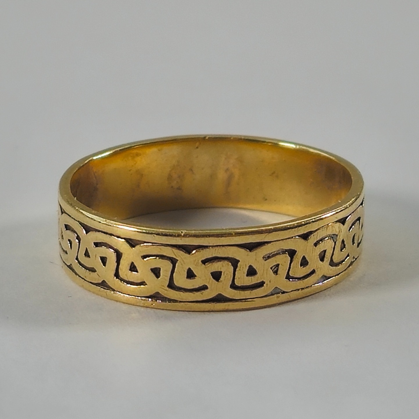 Product photo for 9ct Gold Celtic Pattern Full Band Ring Size U1/2