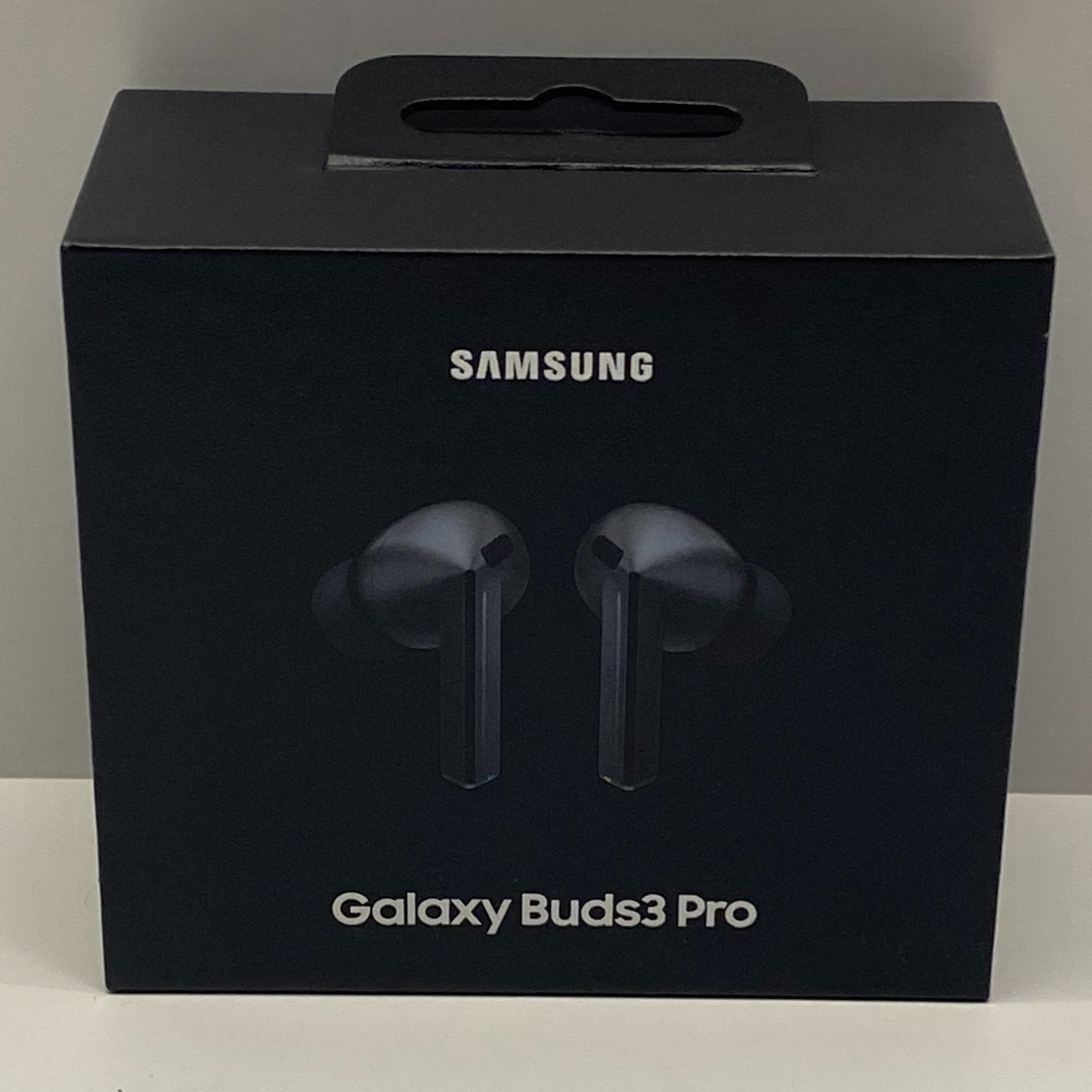 Product photo for Samsung Galaxy Buds3 Pro Model SM-R630 in Silver Sealed