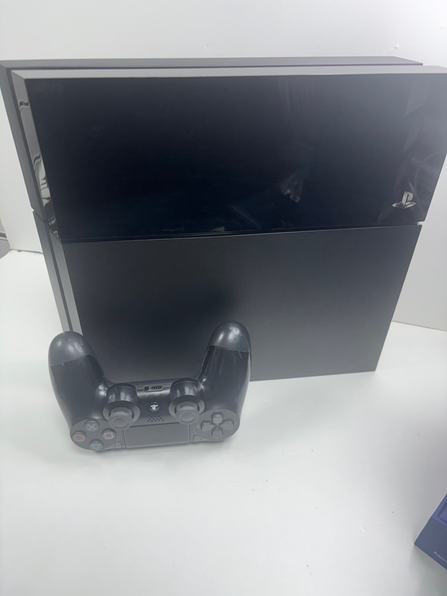 Product photo for PS4 ORIGINAL