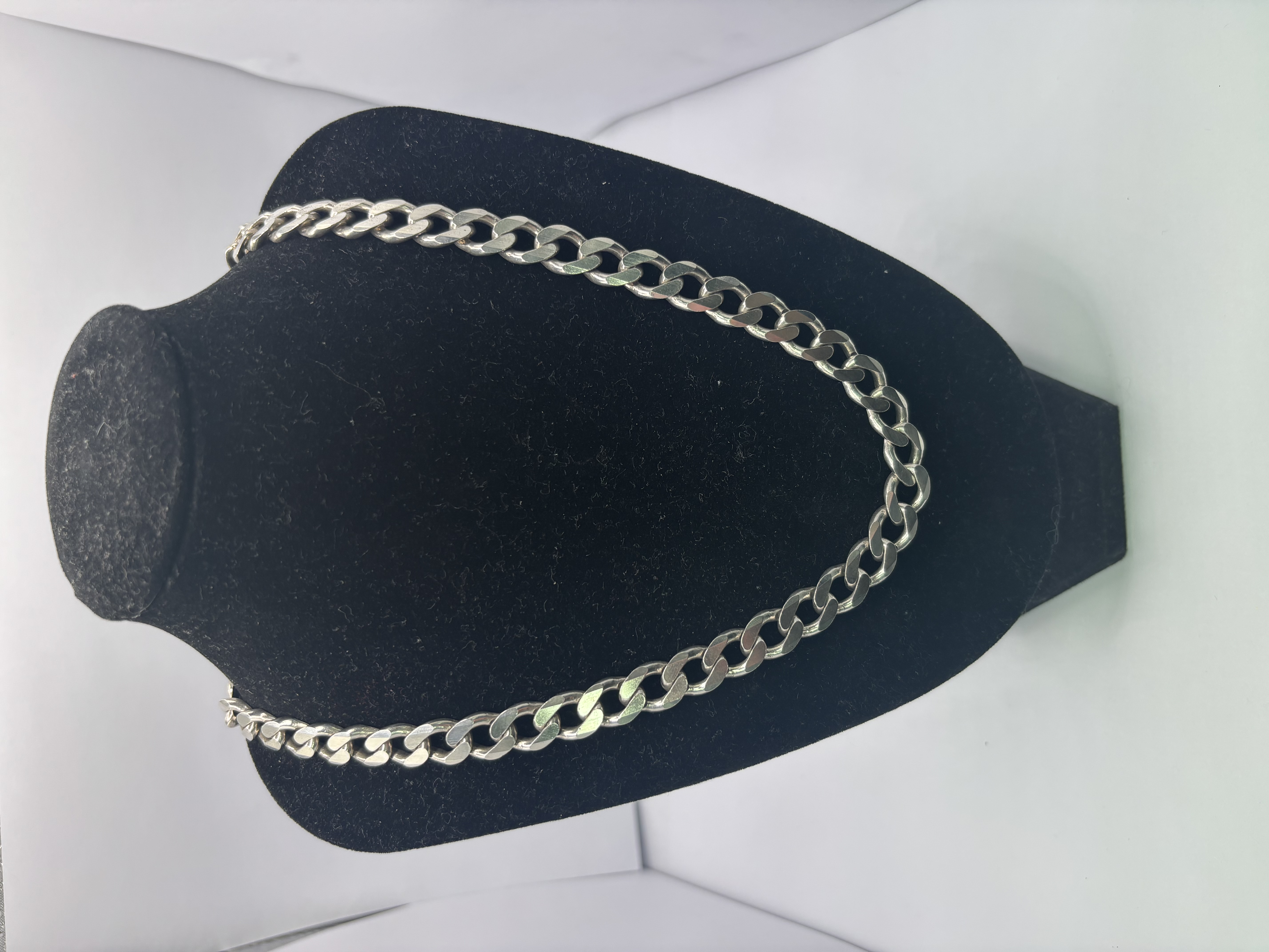 Product photo for Curb Chain, 82.90g 925 Silver