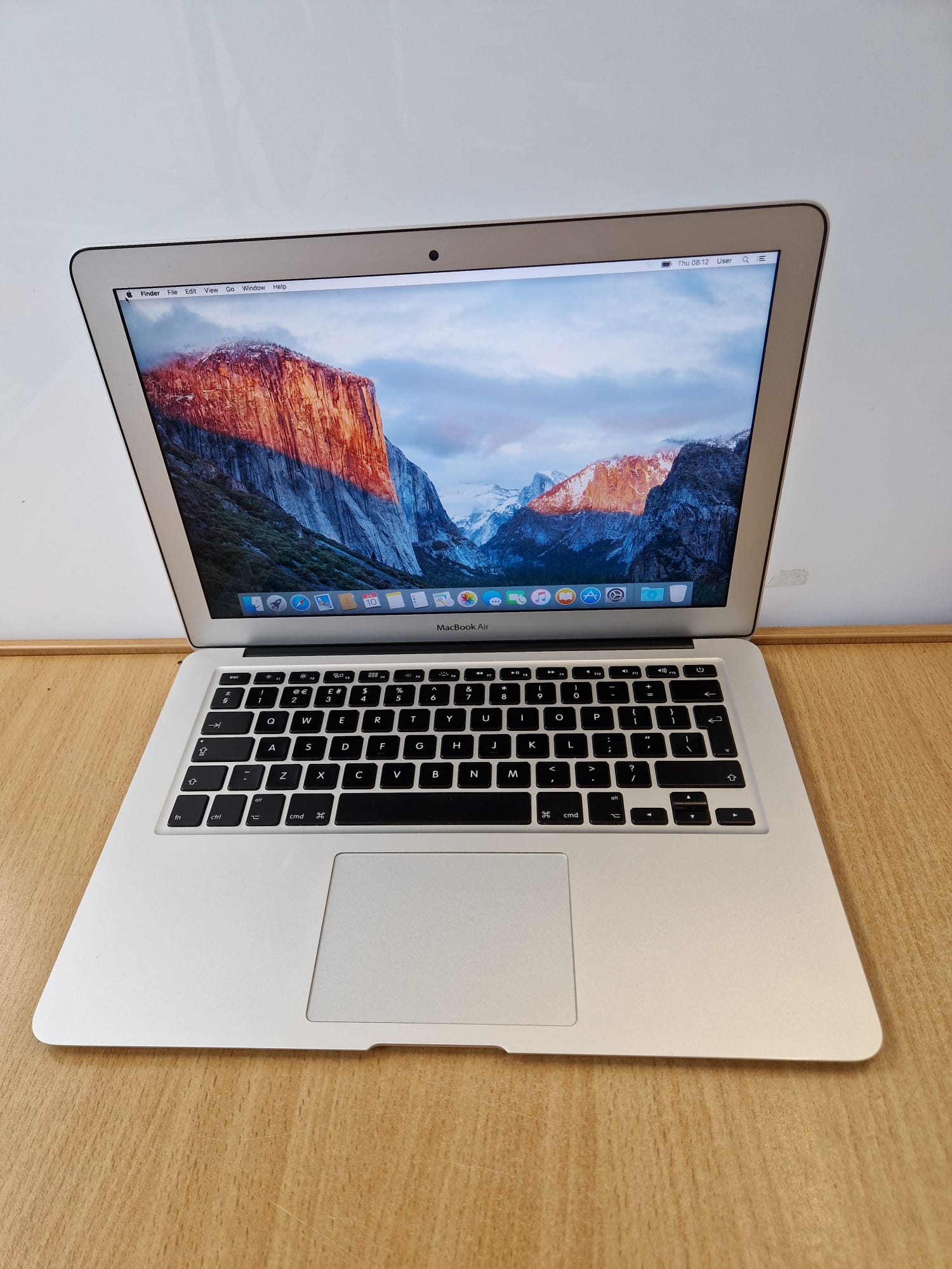 Product photo for Apple  Apple MacBook Air 13” (2015) i5 / 8GB 256GB SSD - 12M Warranty