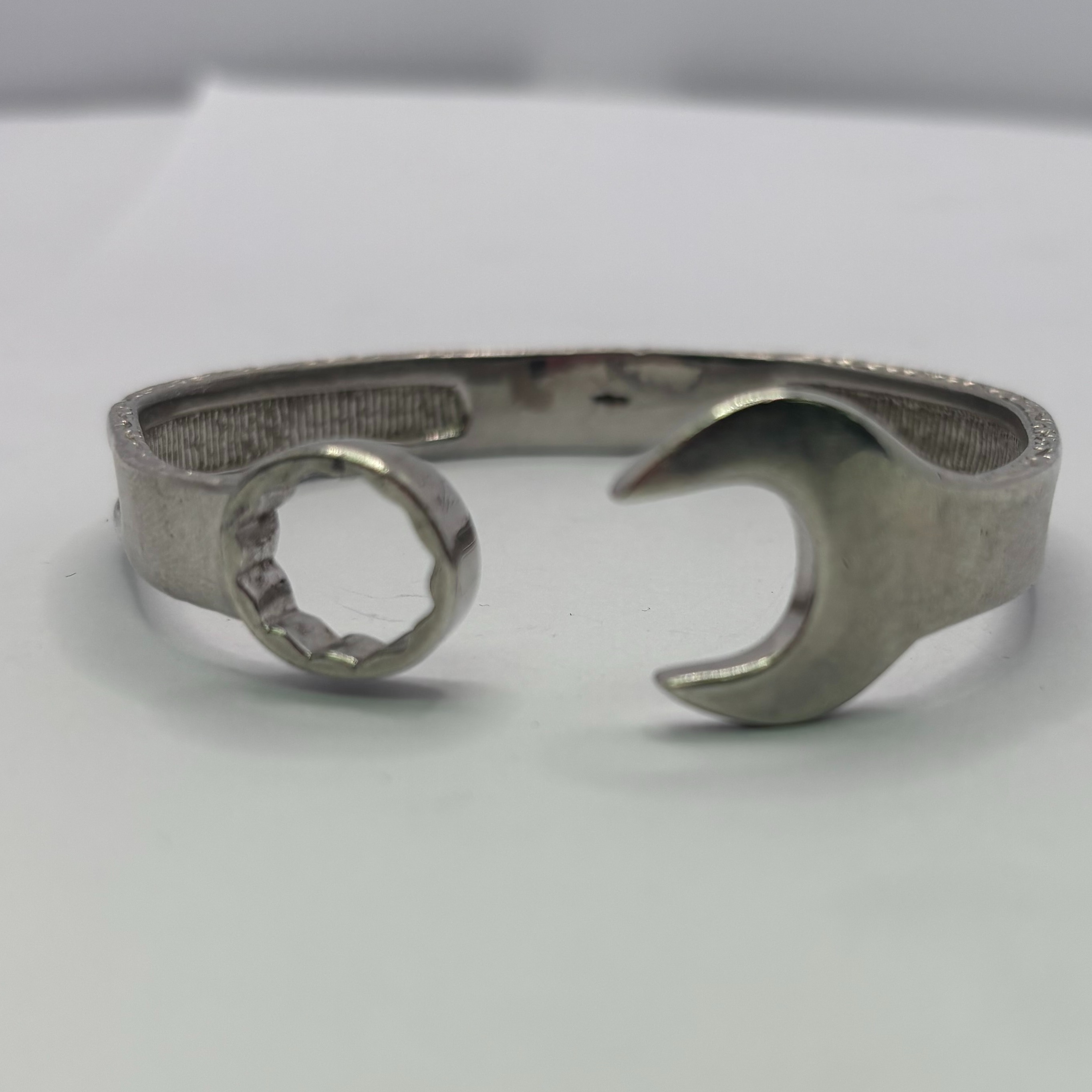 Product photo for Spanner Bangle, 34.90g 925 Silver