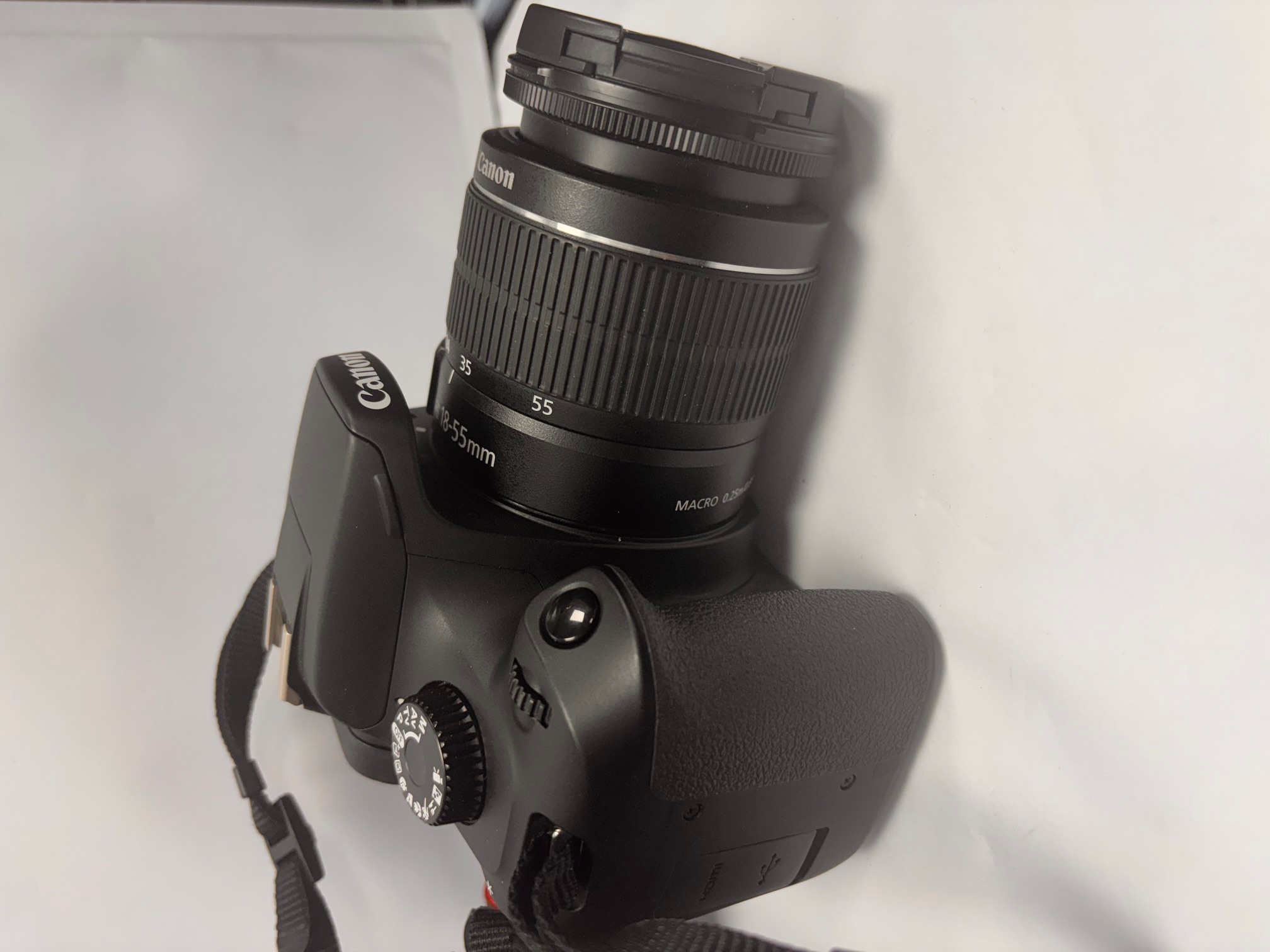 Product photo for canon ds126701