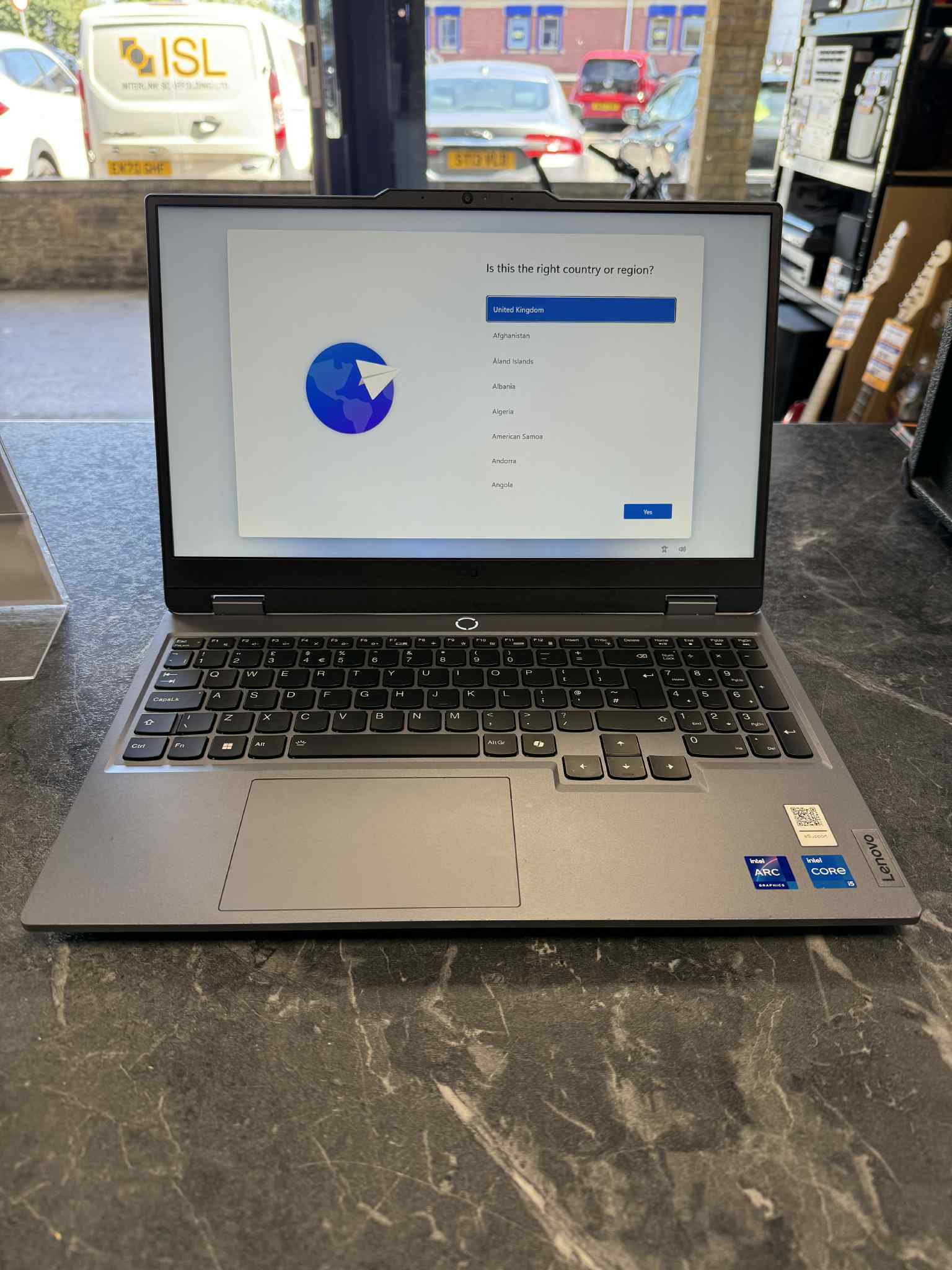Product photo for Lenovo  Lenovo Gaming Laptop, LOQ 15IAX9I, i5-12450HX, 16GB RAM/1TB SSD, Arc A530M