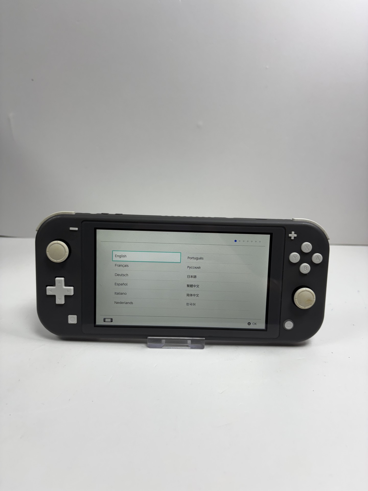 Product photo for Nintendo Switch Lite - Unboxed