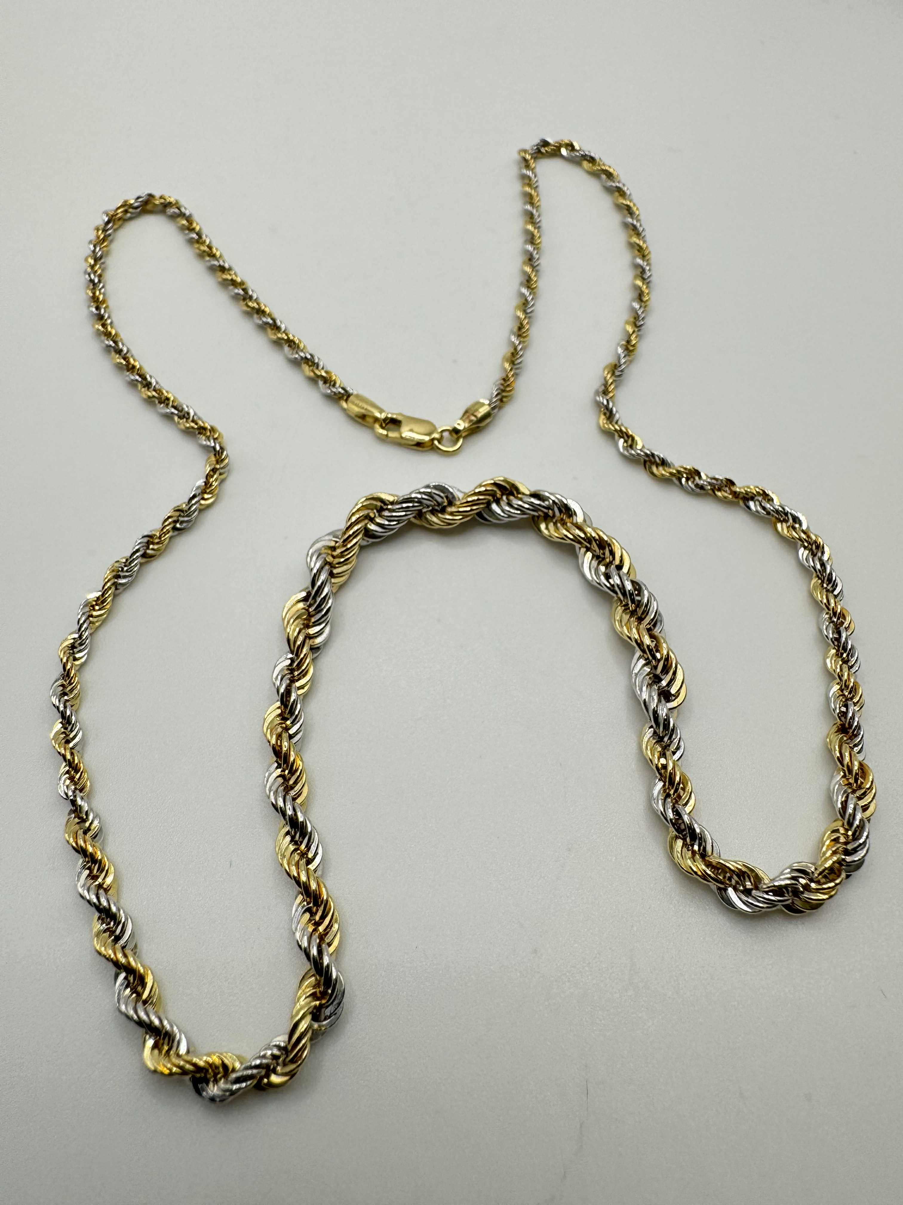Product photo for 9ct Two Tope Rope Chain