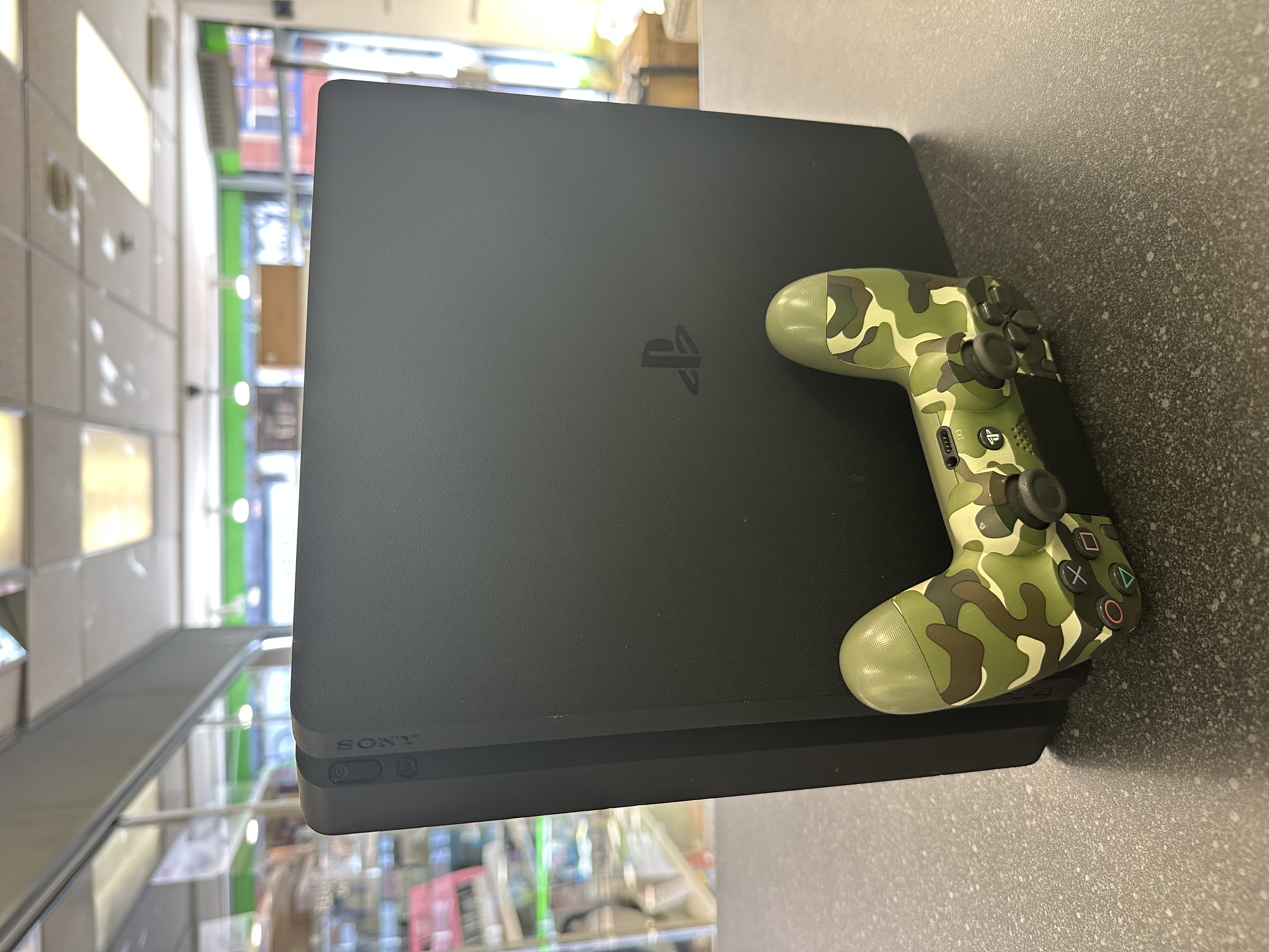 Product photo for PS4 Slim 500GB Inc 1 Controller