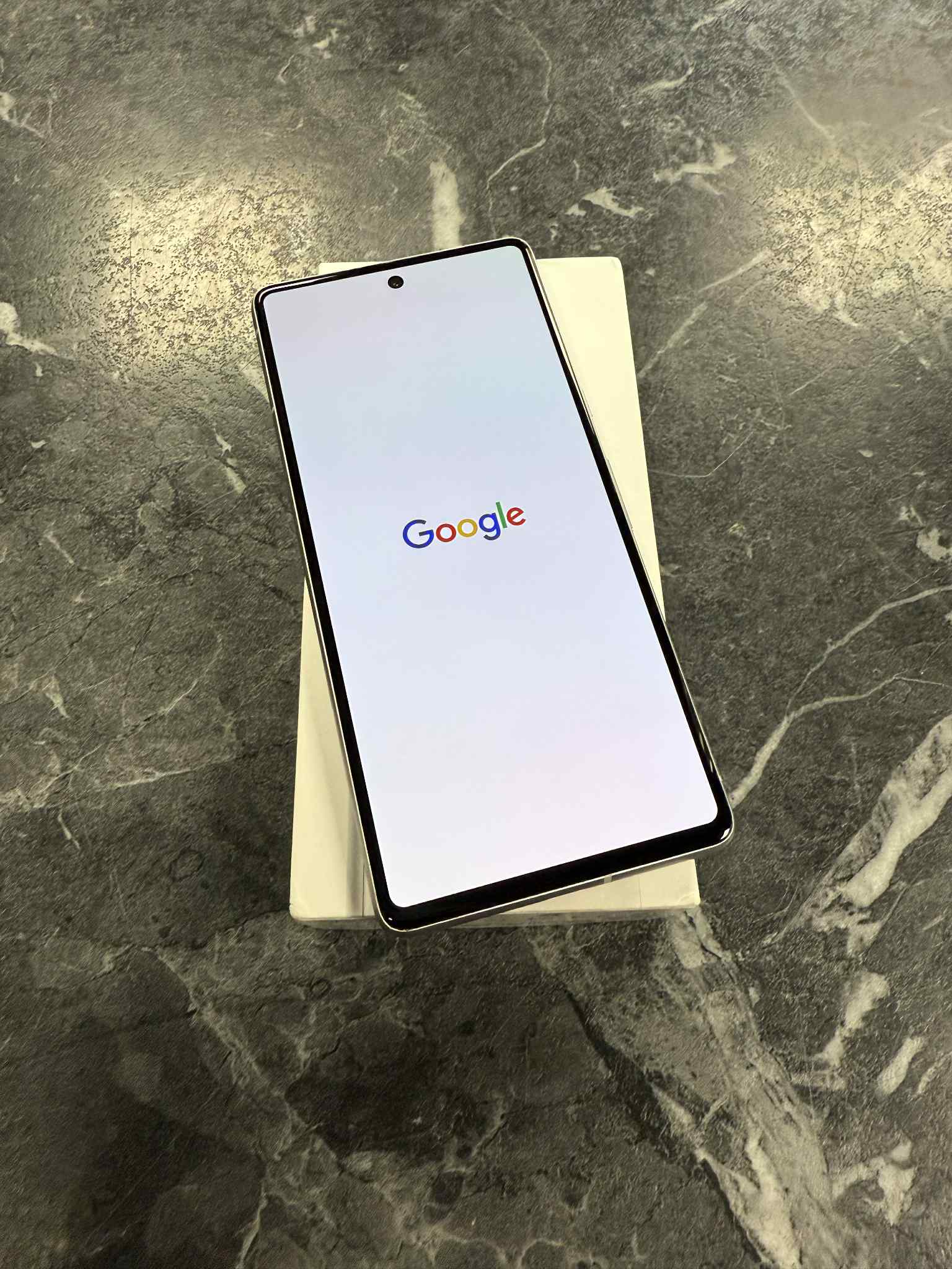 Product photo for Google Pixel 7 - Unlocked / 128GB Snow