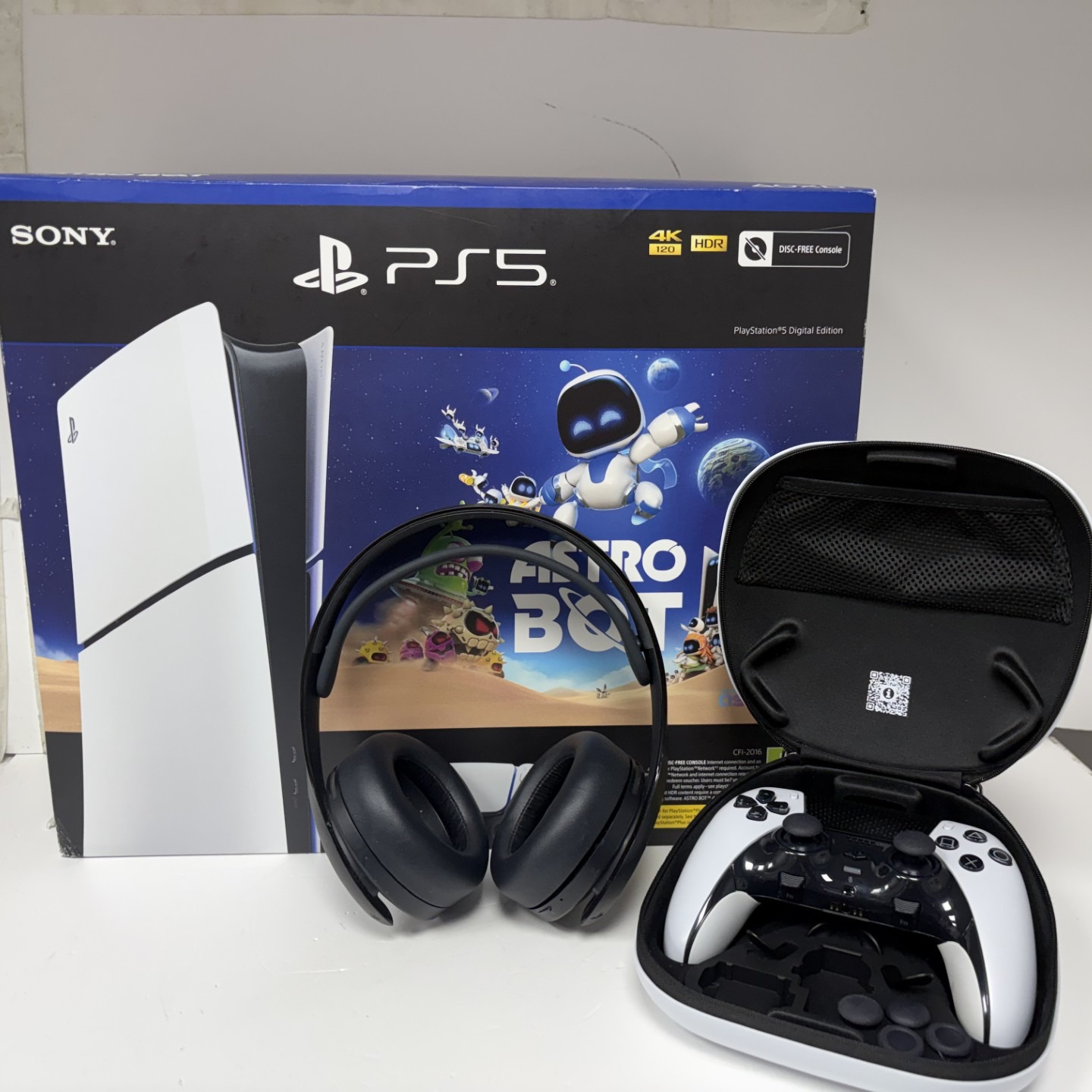 Product photo for SONY ** MANAGERS BUNDLE** PS5 SLIM DIGITAL EDITION BOXED, PULSE HEADPHONES AND EDGE CONTROLLER