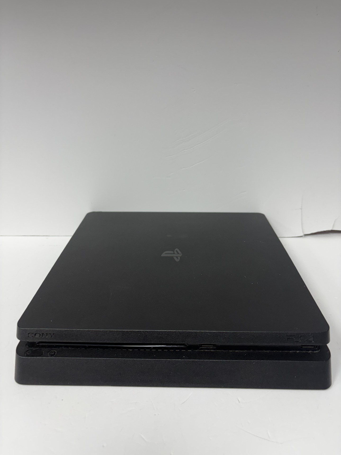 Product photo for sony PS4 SLIM 512GB BLACK UNBOXED