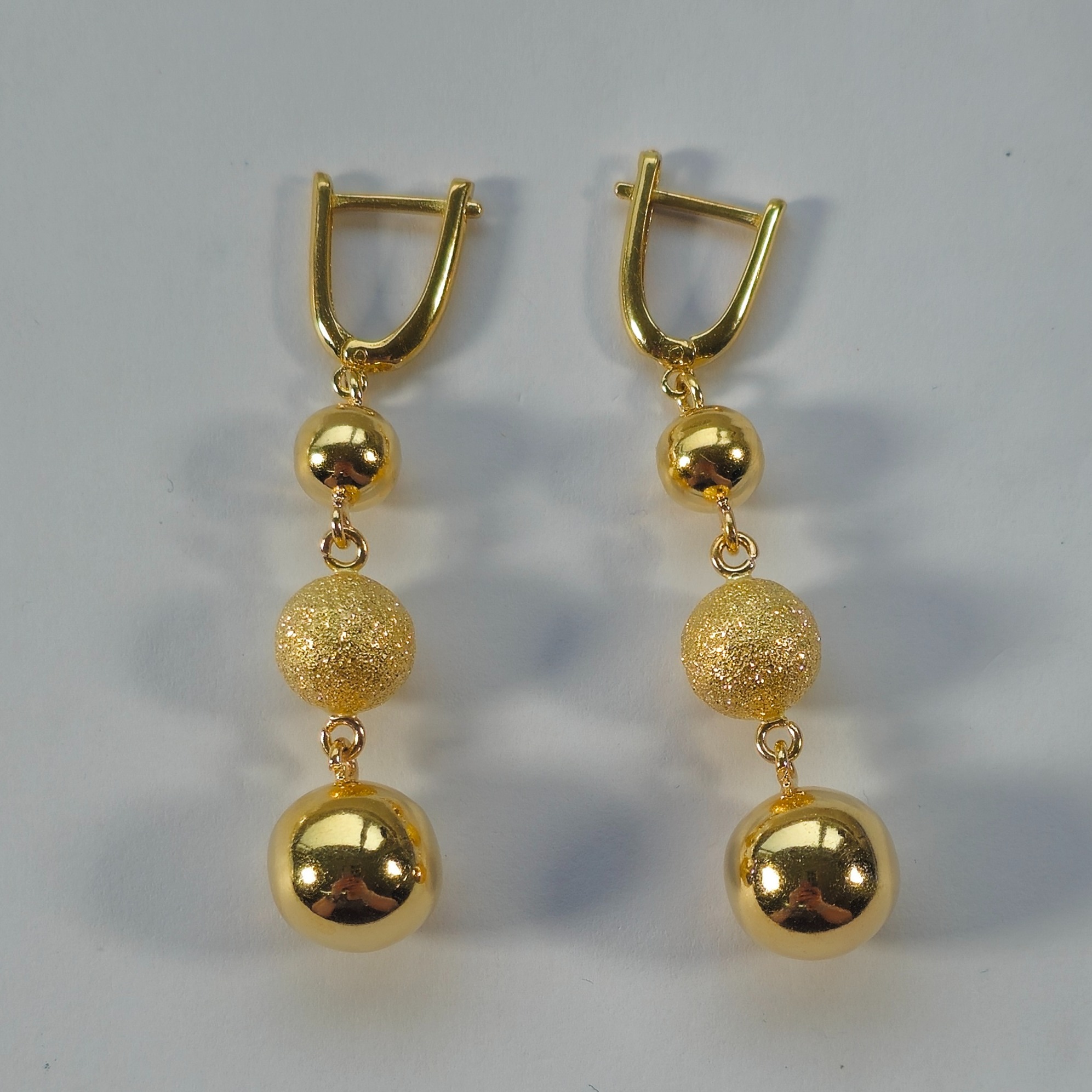 Product photo for 14ct Gold 3 Bead Drop Earrings