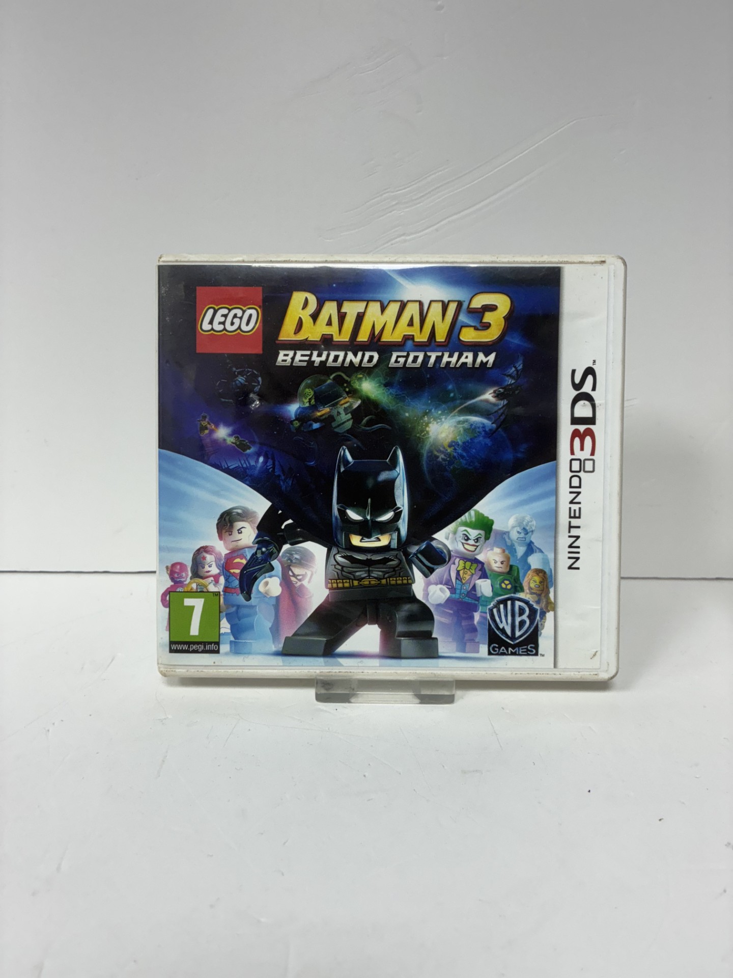 Product photo for lego batman 3 beyond gotham nintendo 3ds games