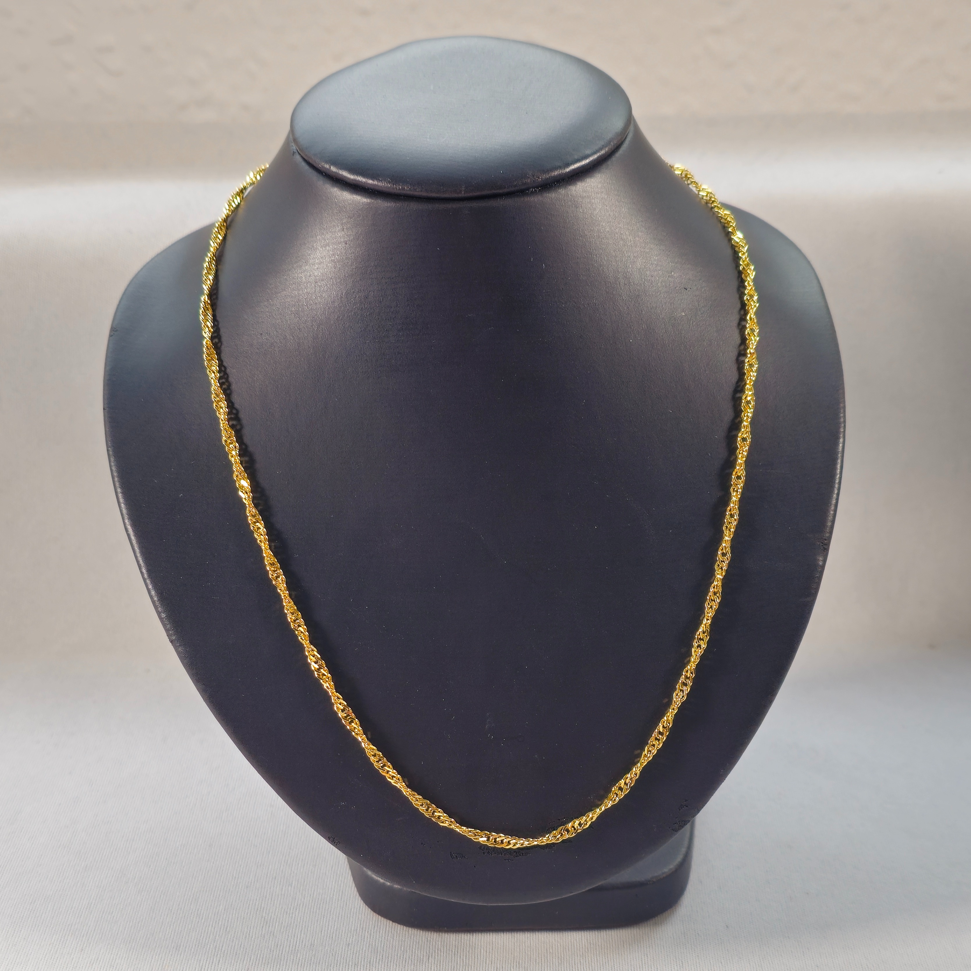 Product photo for 9ct Gold Ribbon Rope Chain 17.7