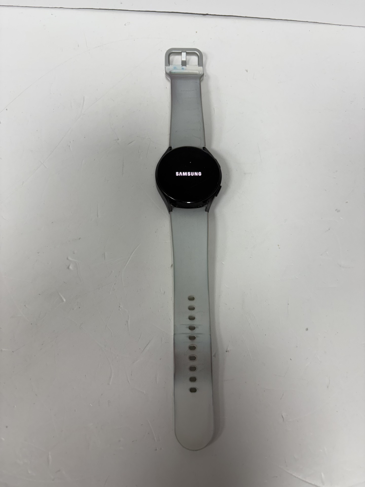 Product photo for samsung galaxy 4 unboxed