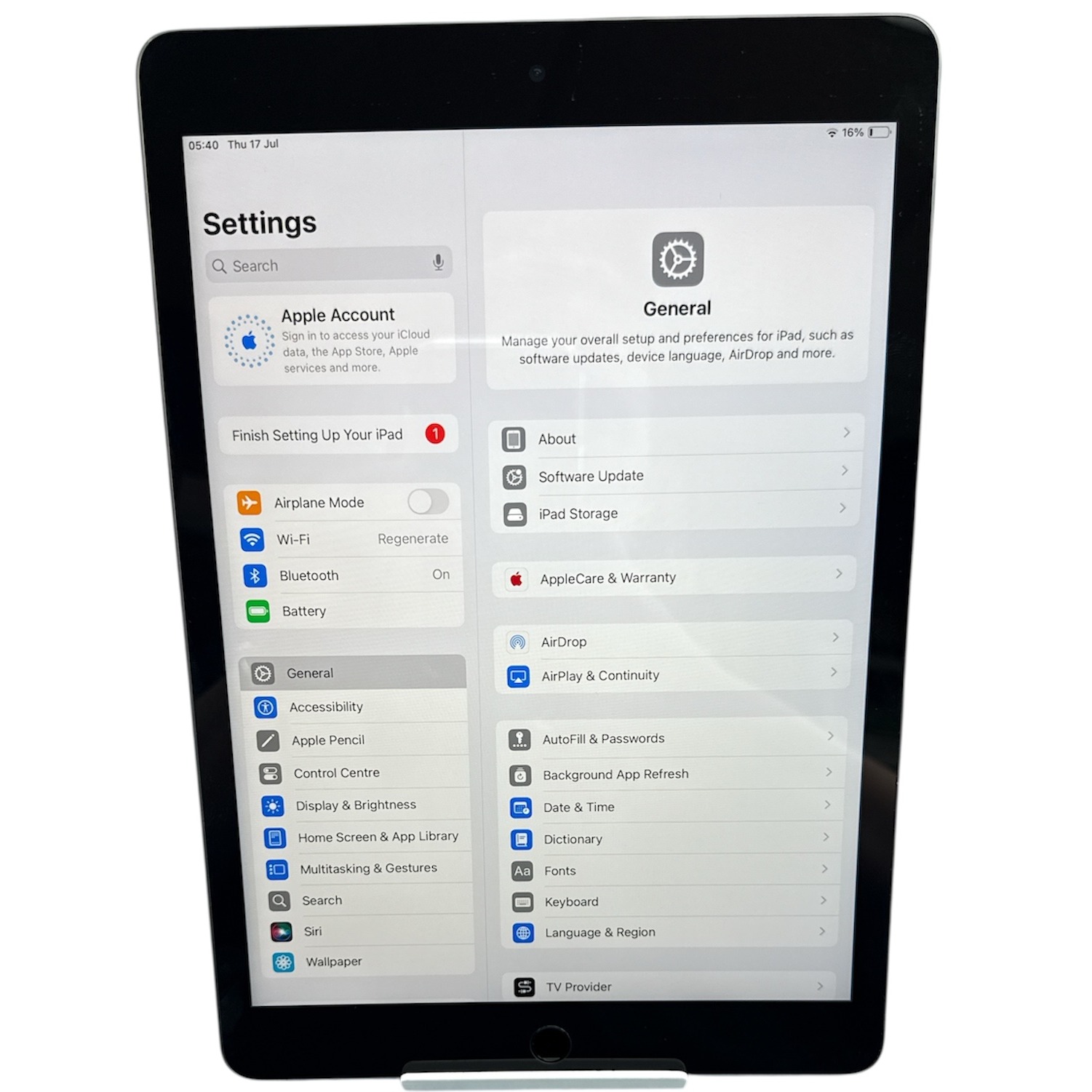 Product photo for iPad 9th Gen (64GB) Unboxed, B